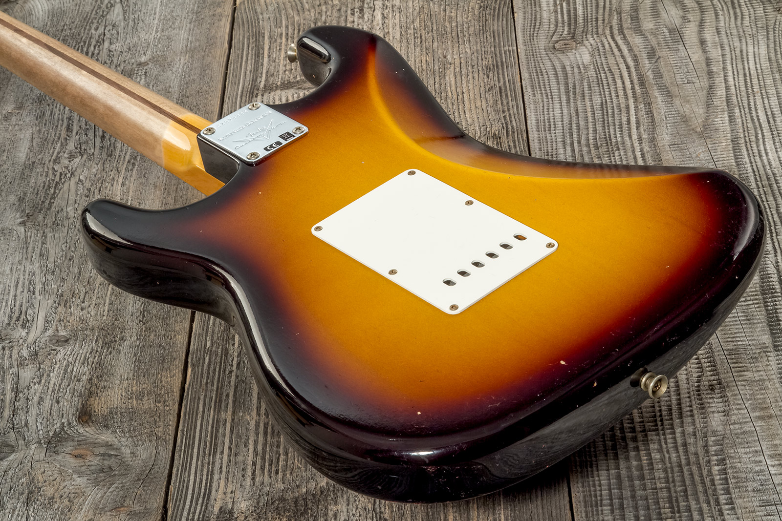 Fender Custom Shop Strat 1956 3s Trem Mn #cz575333 - Journeyman Relic 2-color Sunburst - E-Gitarre in Str-Form - Variation 4