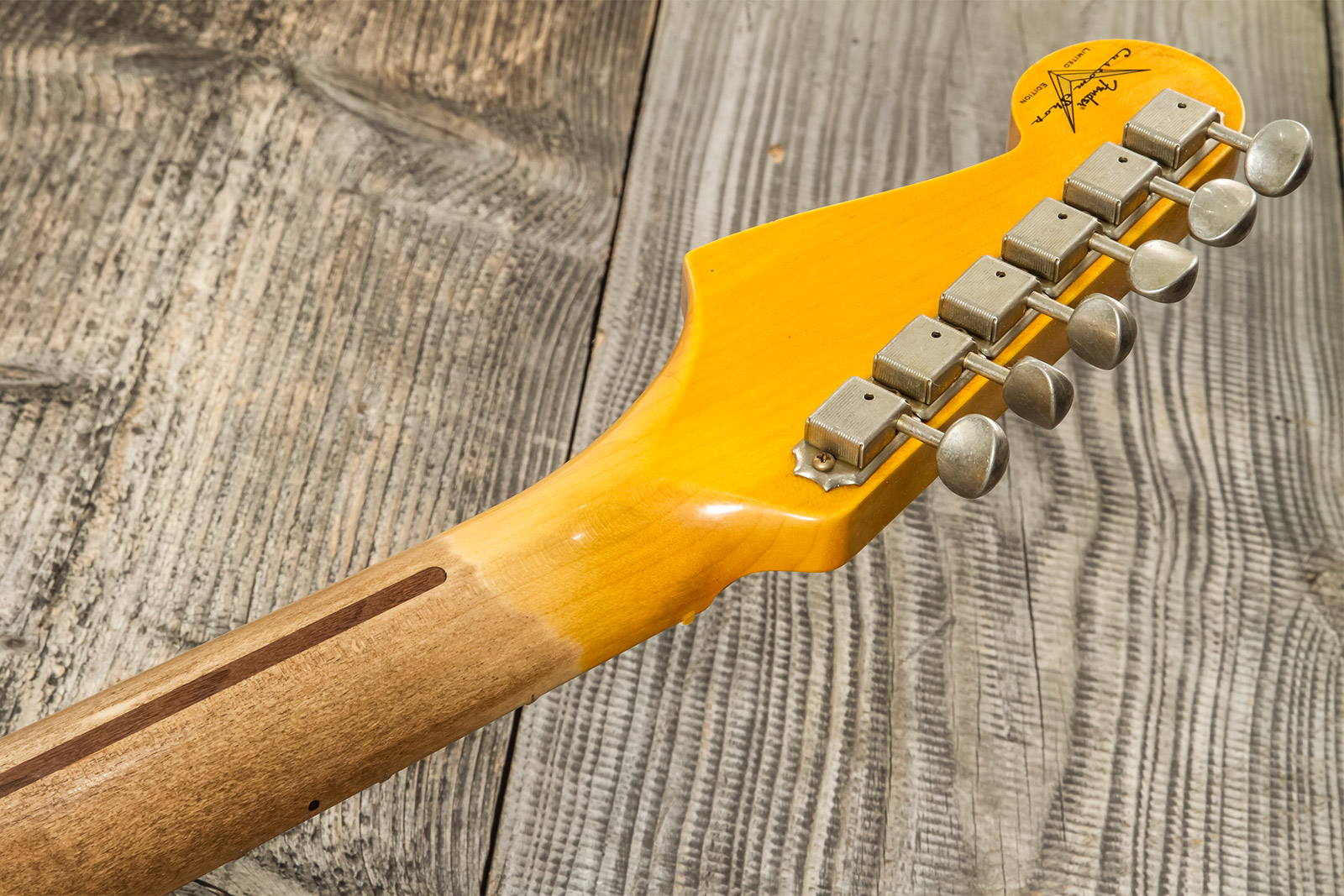 Fender Custom Shop Strat 1956 3s Trem Mn #cz575333 - Journeyman Relic 2-color Sunburst - E-Gitarre in Str-Form - Variation 7