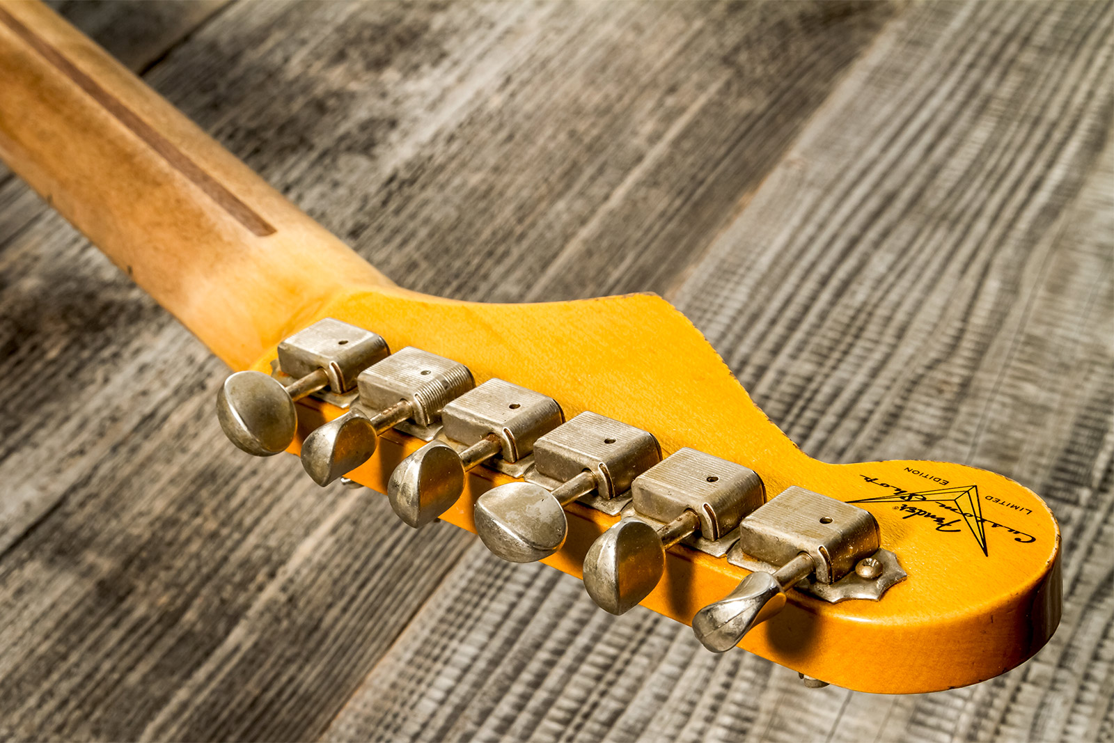 Fender Custom Shop Strat 1957 3s Trem Mn #cz571791 - Relic Wide Fade 2-color Sunburst - E-Gitarre in Str-Form - Variation 9