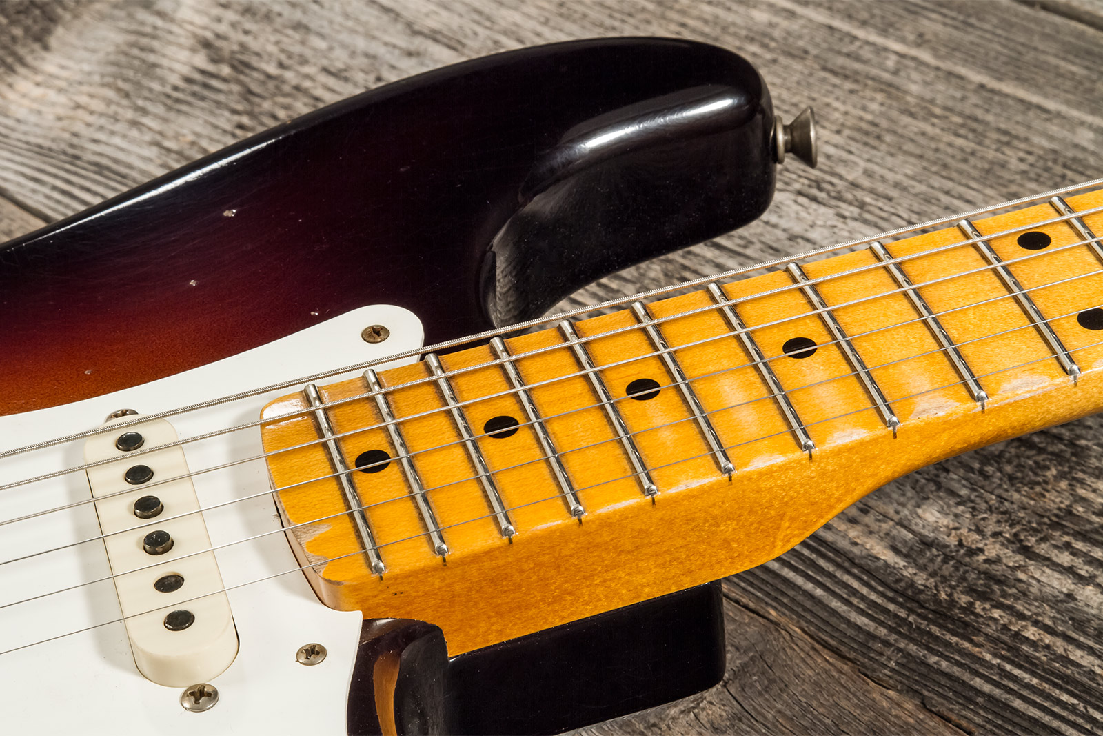 Fender Custom Shop Strat 1957 3s Trem Mn #cz571791 - Relic Wide Fade 2-color Sunburst - E-Gitarre in Str-Form - Variation 5