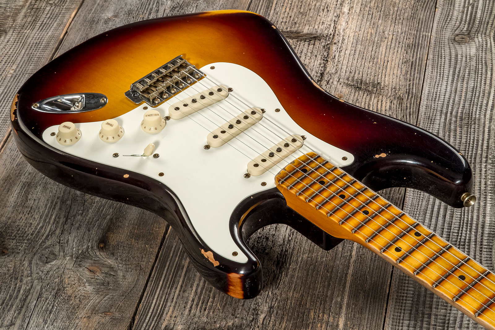 Fender Custom Shop Strat 1957 3s Trem Mn #cz575421 - Relic 2-color Sunburst - E-Gitarre in Str-Form - Variation 2