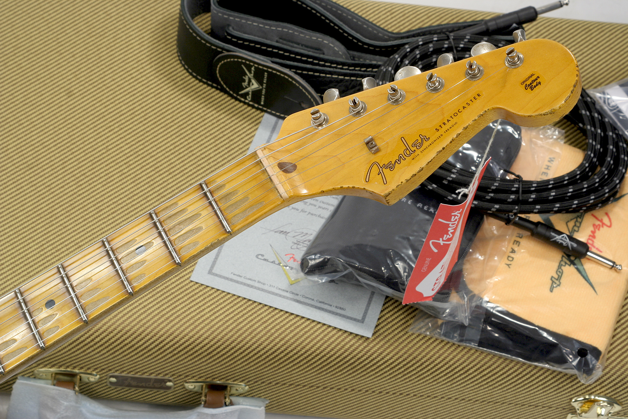 Fender Custom Shop Strat 1958 Mn R84229 - Heavy Relic, Candy Tangerine - E-Gitarre in Str-Form - Variation 5