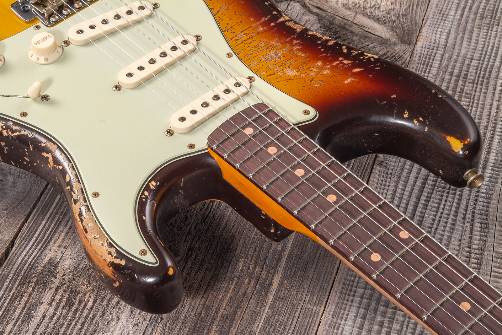 Fender Custom Shop Strat 1959 3s Trem Rw #cz571958 - Super Heavy Relic Aged Chocolate 3-color Sunburst - E-Gitarre in Str-Form - Variation 4