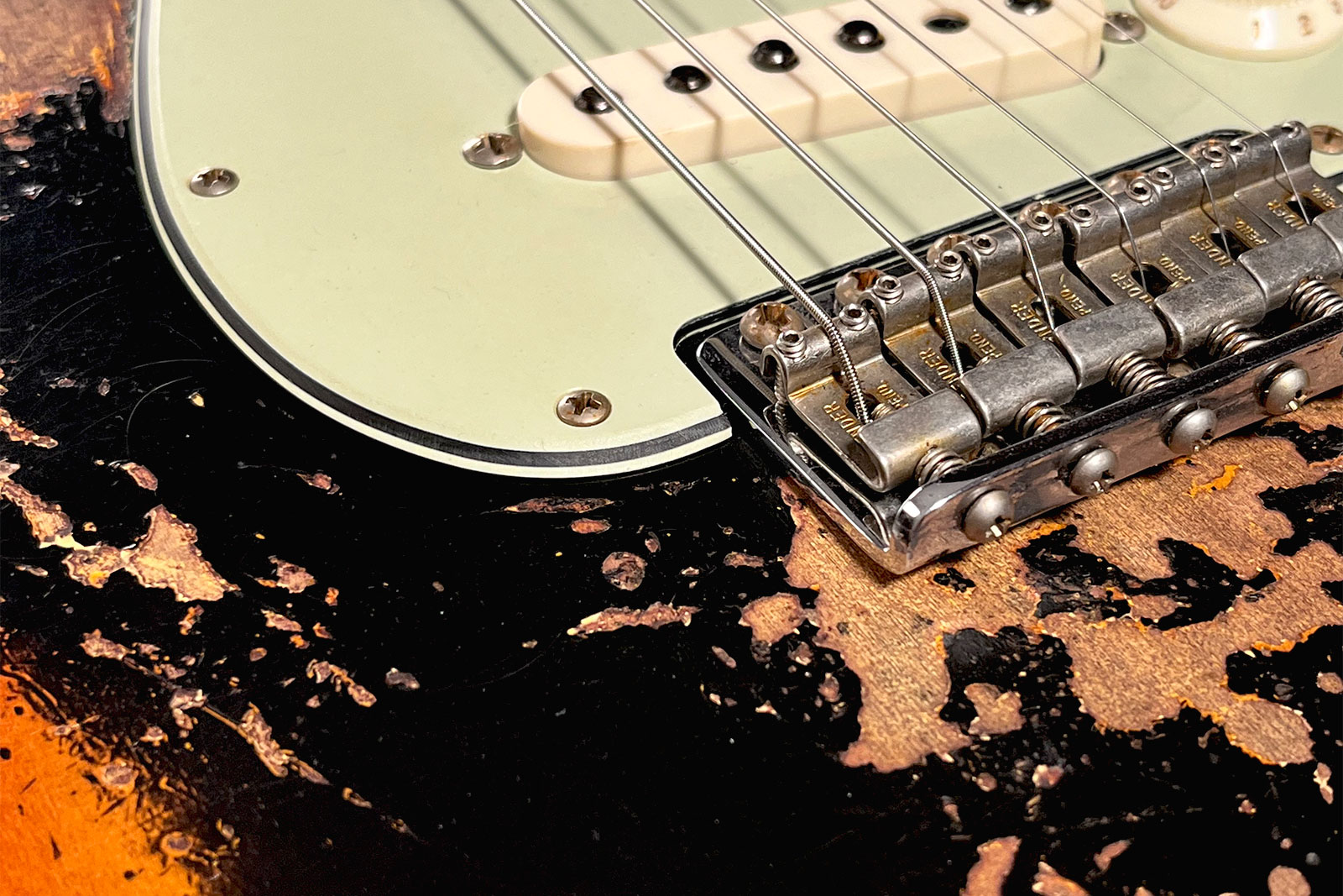 Fender Custom Shop Strat 1959 3s Trem Rw #cz576154 - Super Heavy Relic Black O. 3-color Sunburst - E-Gitarre in Str-Form - Variation 5