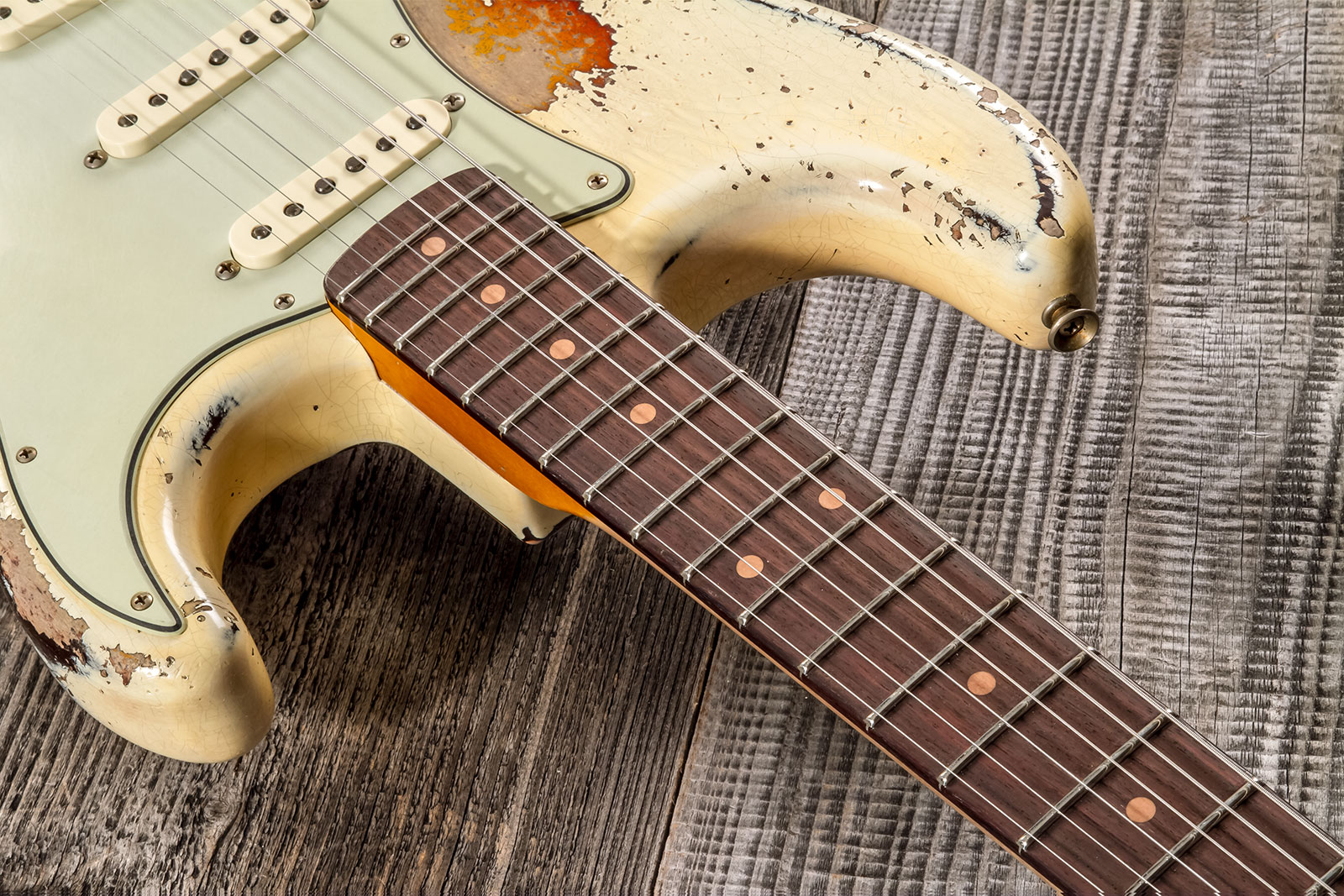 Fender Custom Shop Strat 1959 3s Trem Rw #cz576189 - Super Heavy Relic Vintage White O. 3-color Sunburs - E-Gitarre in Str-Form - Variation 3