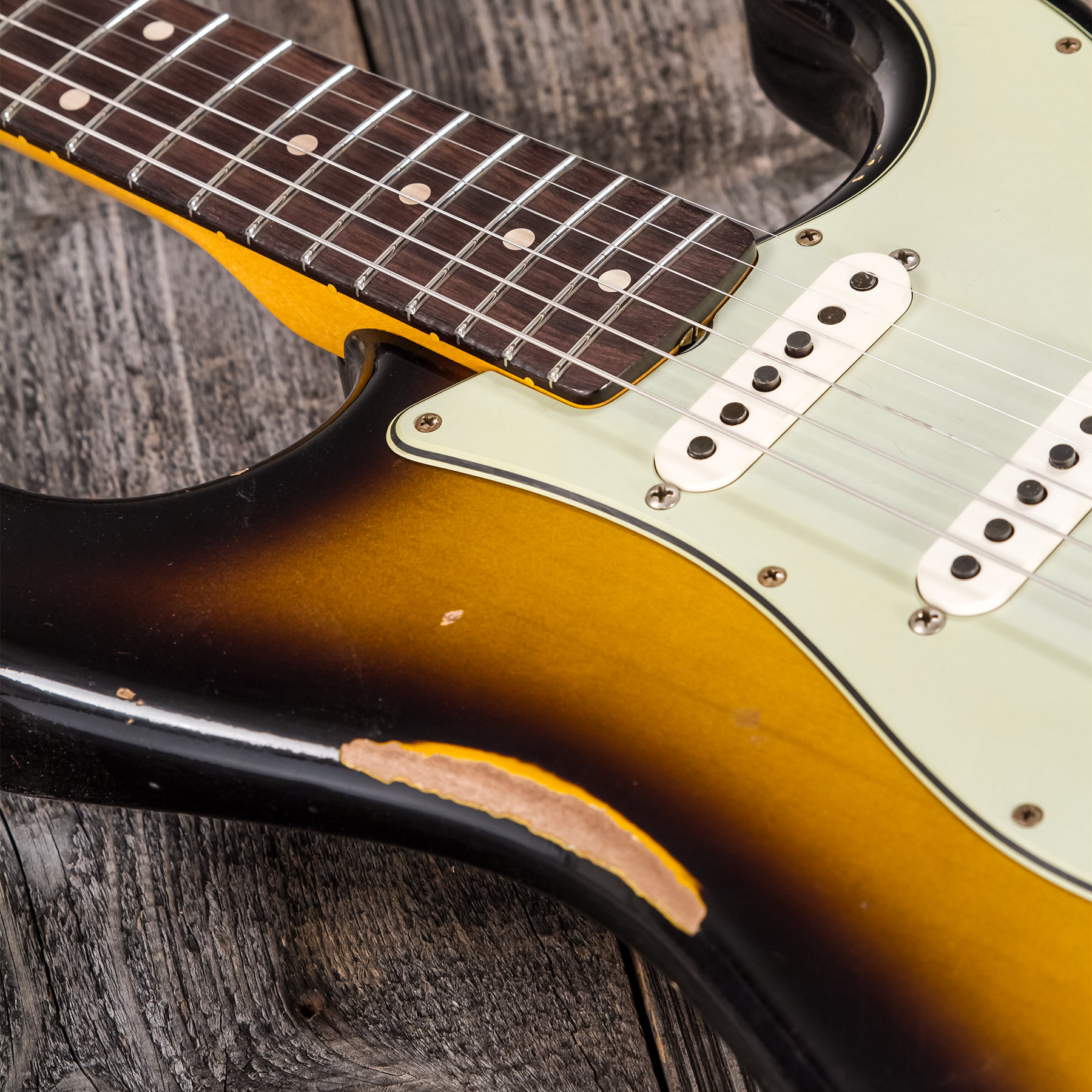 Fender Custom Shop Strat 1959 3s Trem Rw #r117661 - Relic 2-color Sunburst - E-Gitarre in Str-Form - Variation 7