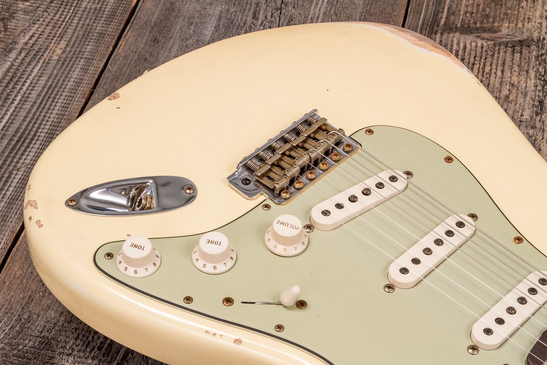 Fender Custom Shop Strat 1959 3s Trem Rw #r133842 - Relic Antique Vintage White - E-Gitarre in Str-Form - Variation 4