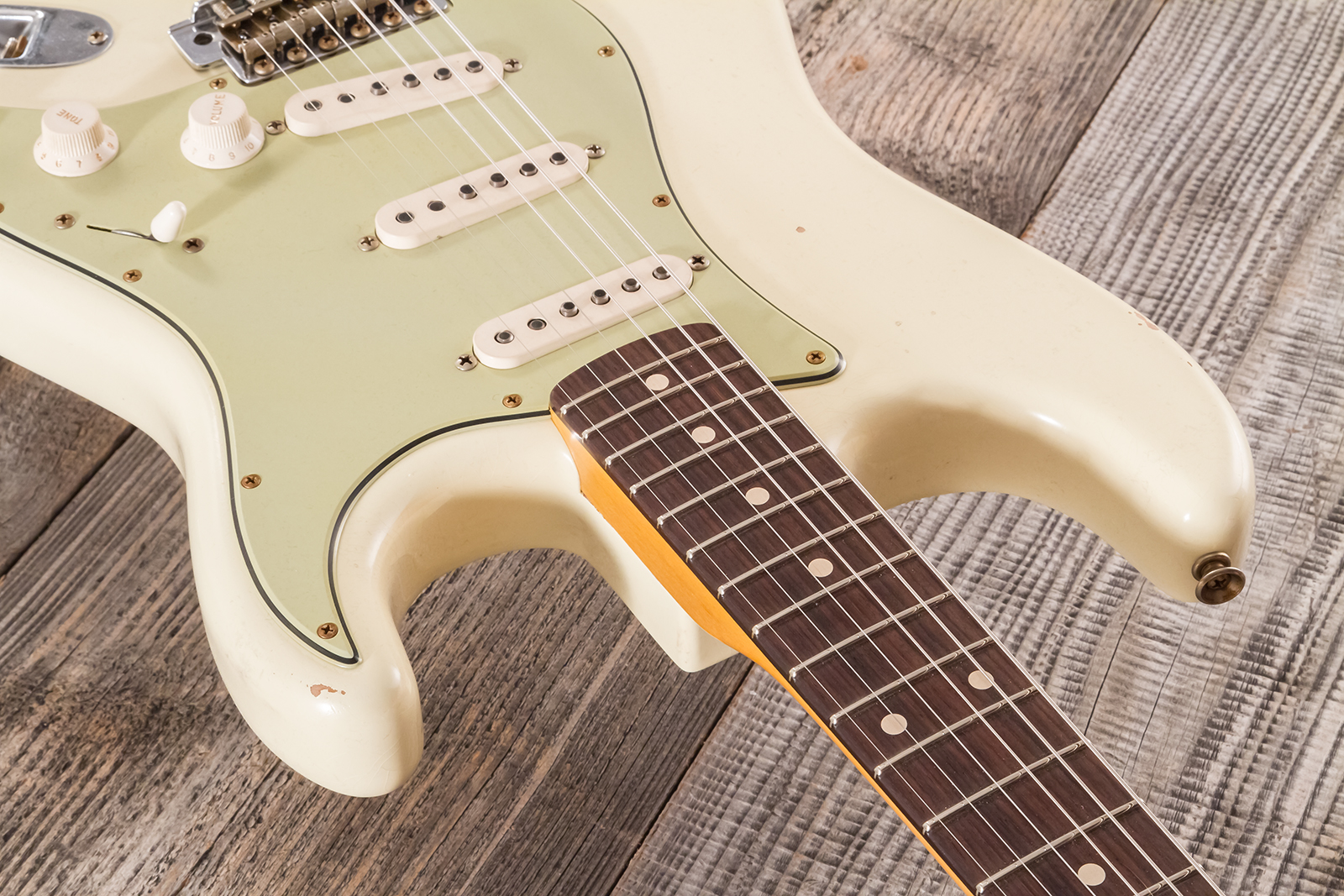Fender Custom Shop Strat 1959 Masterbuilt D.brown 3s Trem Rw #r143697 - Journeyman Relic Vintage White - E-Gitarre in Str-Form - Variation 5