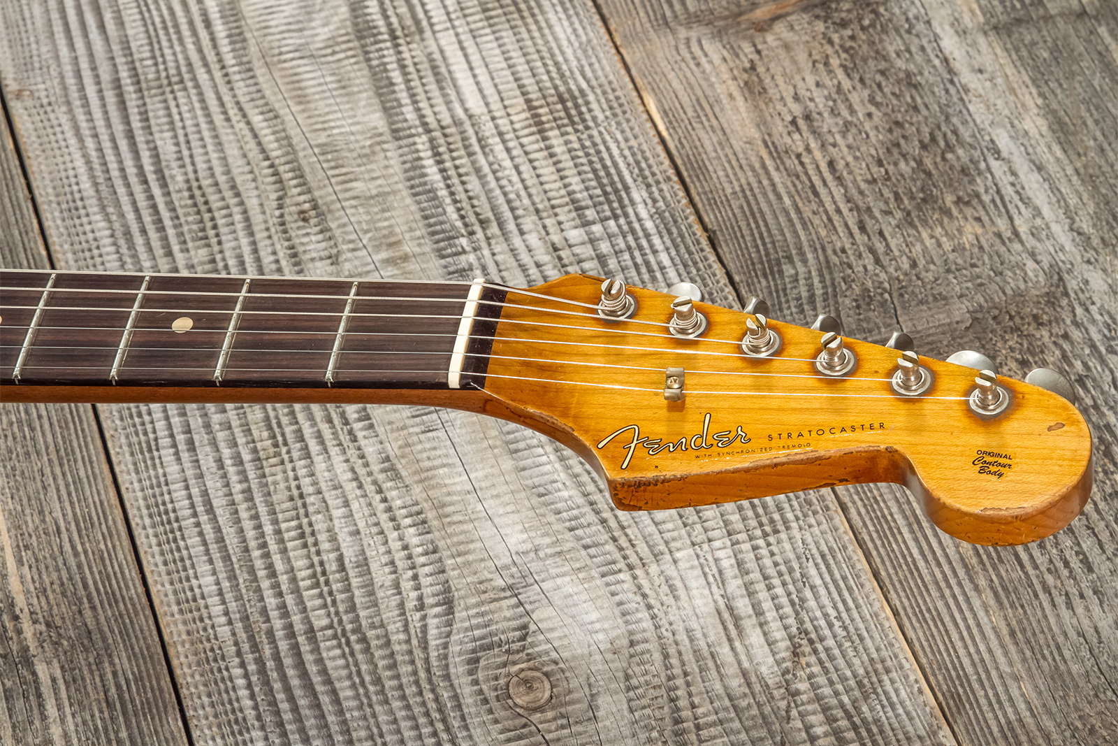 Fender Custom Shop Strat 1960/63 3s Trem Rw #cz566764 - Super Heavy Relic Fiesta Red Ov. 3-color Sunburst - E-Gitarre in Str-Form - Variation 9