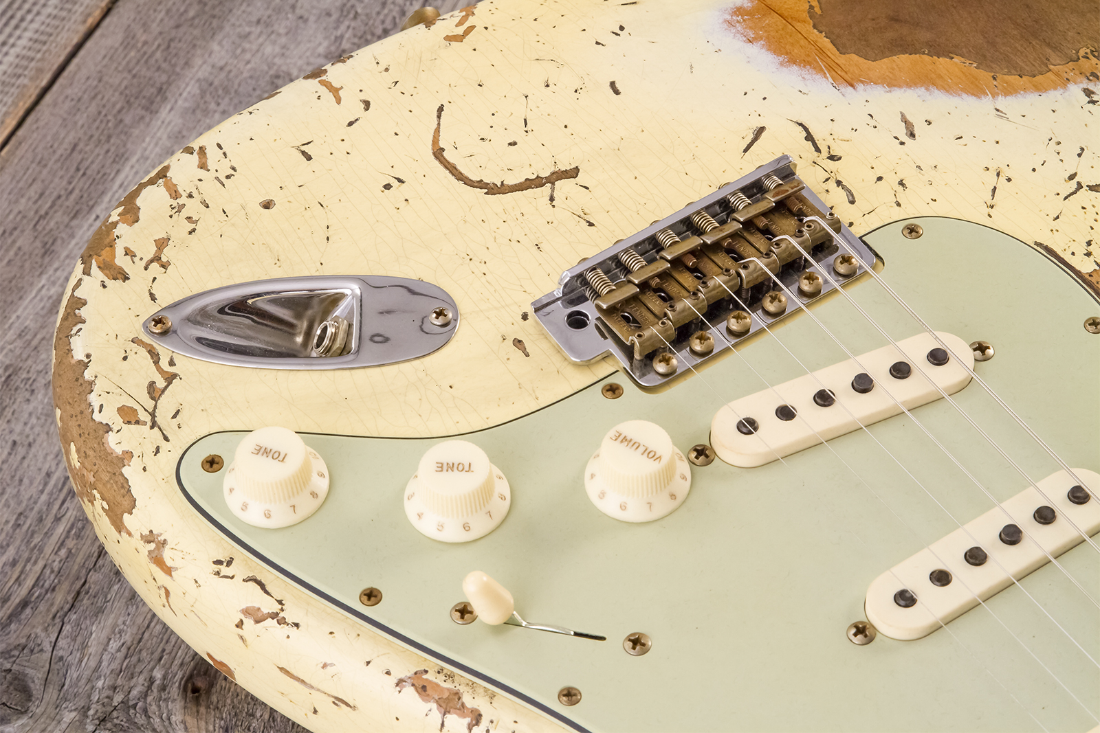 Fender Custom Shop Strat 1960 Dual Mag Ii Rw #cz563967 - Super Heavy Relic Vintage White - E-Gitarre in Str-Form - Variation 4