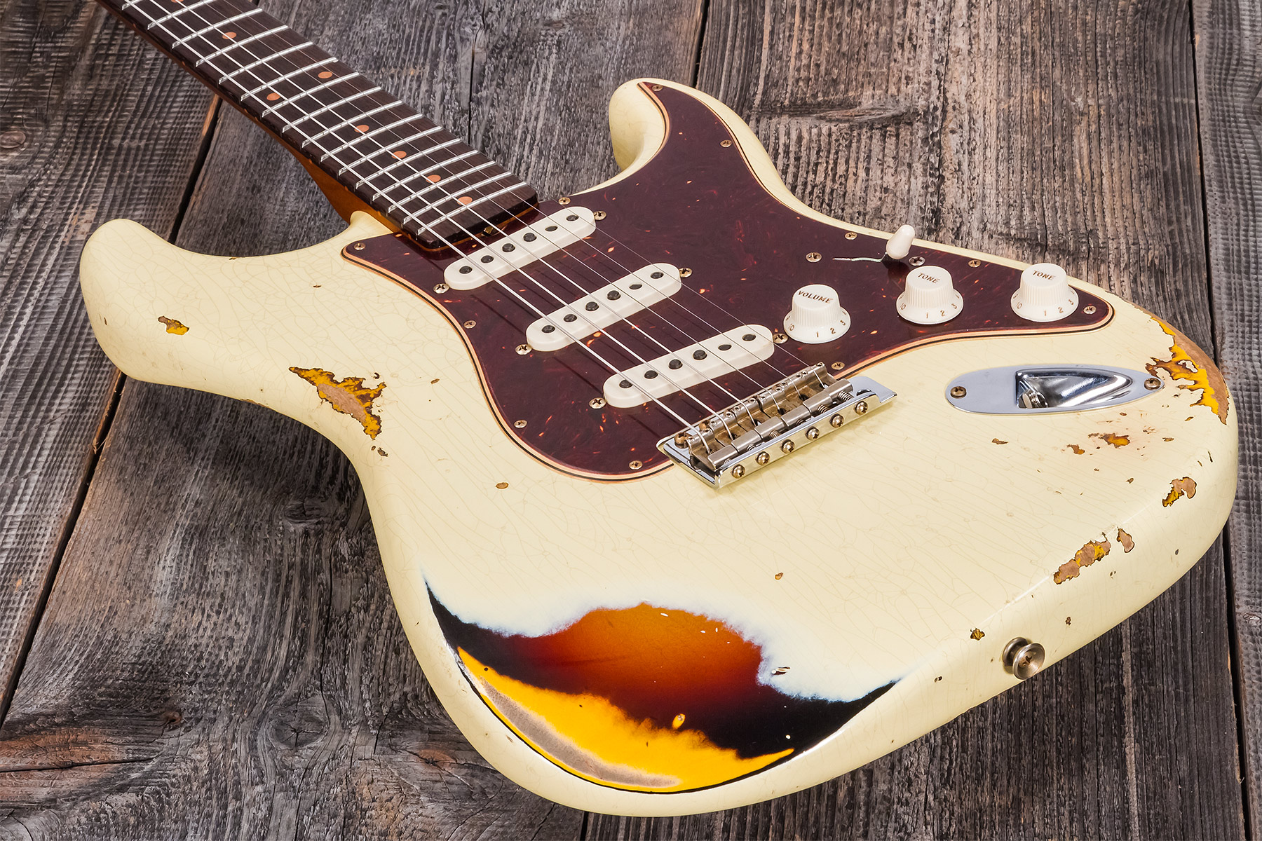 Fender Custom Shop Strat 1961 3s Trem Rw #cz563376 - Heavy Relic Vintage White/3-color Sunburst - E-Gitarre in Str-Form - Variation 3