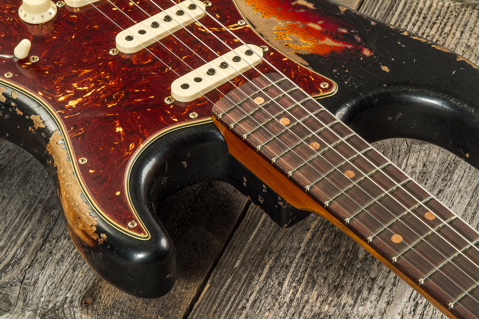 Fender Custom Shop Strat 1961 3s Trem Rw #cz576153 - Super Heavy Relic Black O. 3-color Sunburst - E-Gitarre in Str-Form - Variation 4