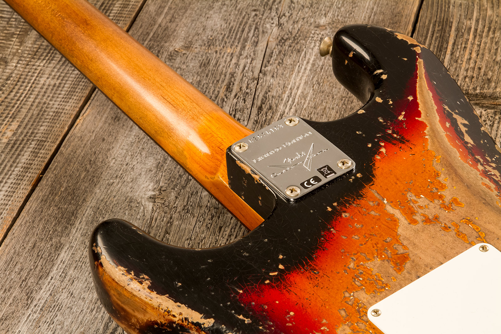 Fender Custom Shop Strat 1961 3s Trem Rw #cz576153 - Super Heavy Relic Black O. 3-color Sunburst - E-Gitarre in Str-Form - Variation 7