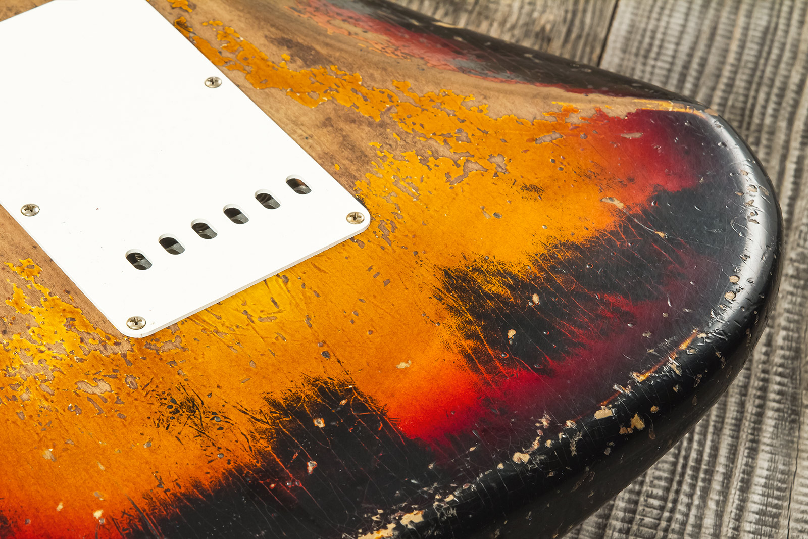 Fender Custom Shop Strat 1961 3s Trem Rw #cz576153 - Super Heavy Relic Black O. 3-color Sunburst - E-Gitarre in Str-Form - Variation 8