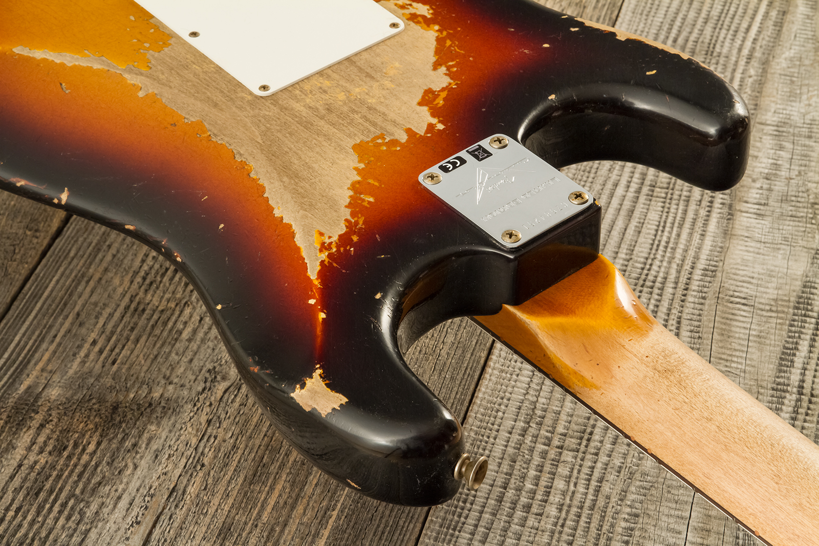 Fender Custom Shop Strat 1961 Bone Tone 3s Trem #cz584251 - Super Heavy Relic 3-color Sunburst - E-Gitarre in Str-Form - Variation 11