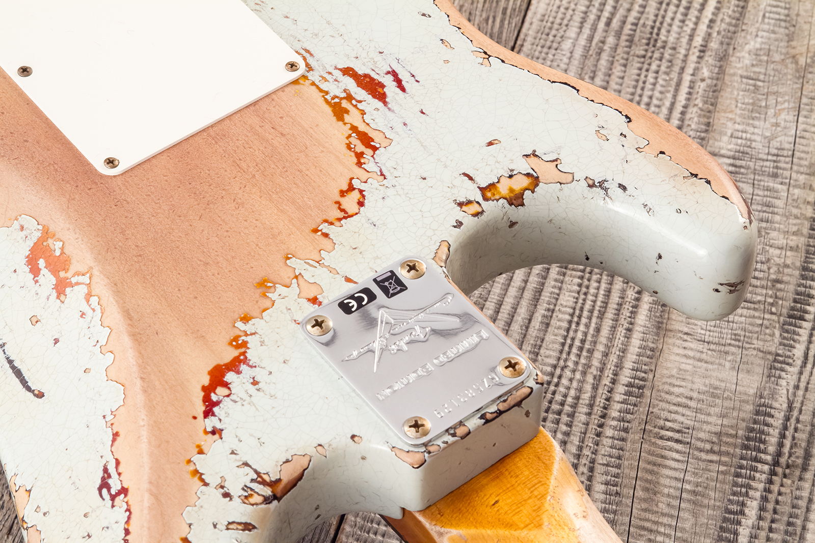 Fender Custom Shop Strat 1961 Bone Tone 3s Trem Rw #cz583129 - Super Heavy Relic Sonic Blue O. 3-color Sunburst - E-Gitarre in Str-Form - Variation 11