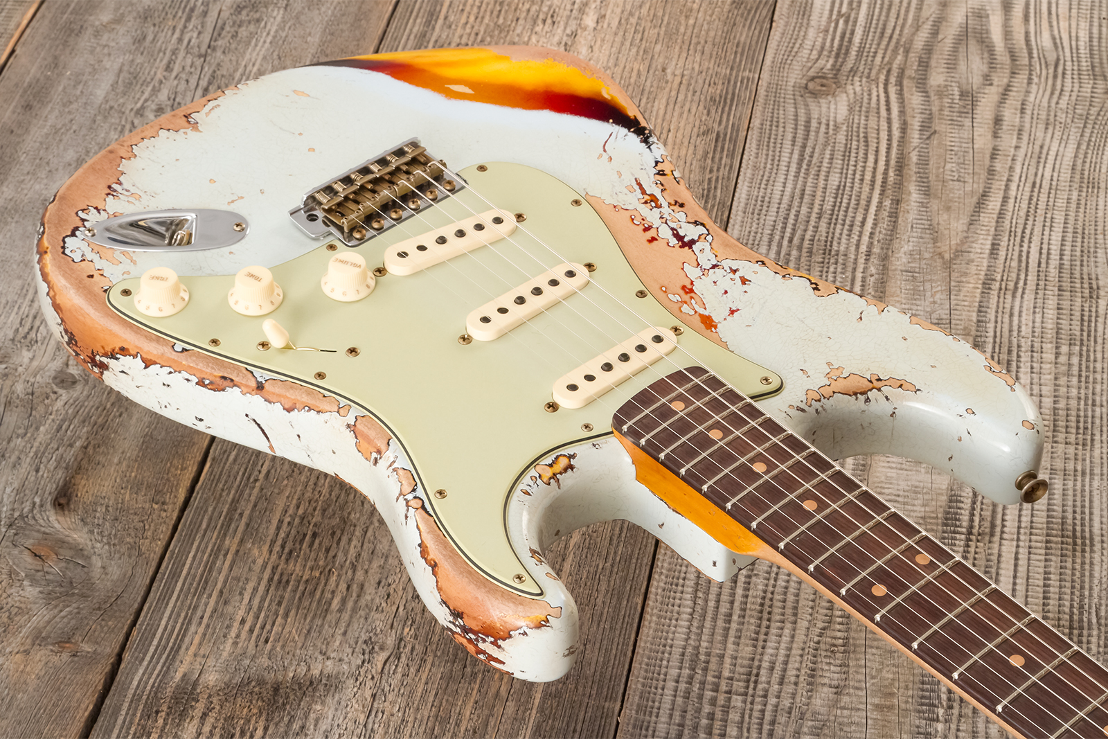 Fender Custom Shop Strat 1961 Bone Tone 3s Trem Rw #cz583129 - Super Heavy Relic Sonic Blue O. 3-color Sunburst - E-Gitarre in Str-Form - Variation 2