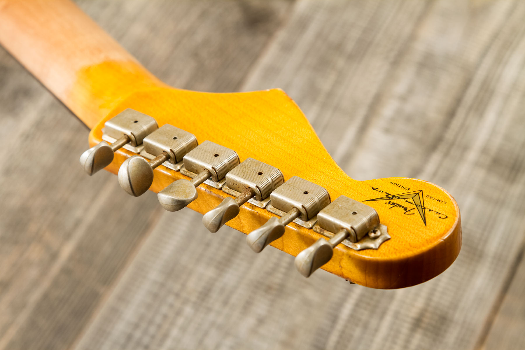 Fender Custom Shop Strat 1962 6s Trem Rw #cz580826 - Heavy Relic 3-color Sunburst - E-Gitarre in Str-Form - Variation 11