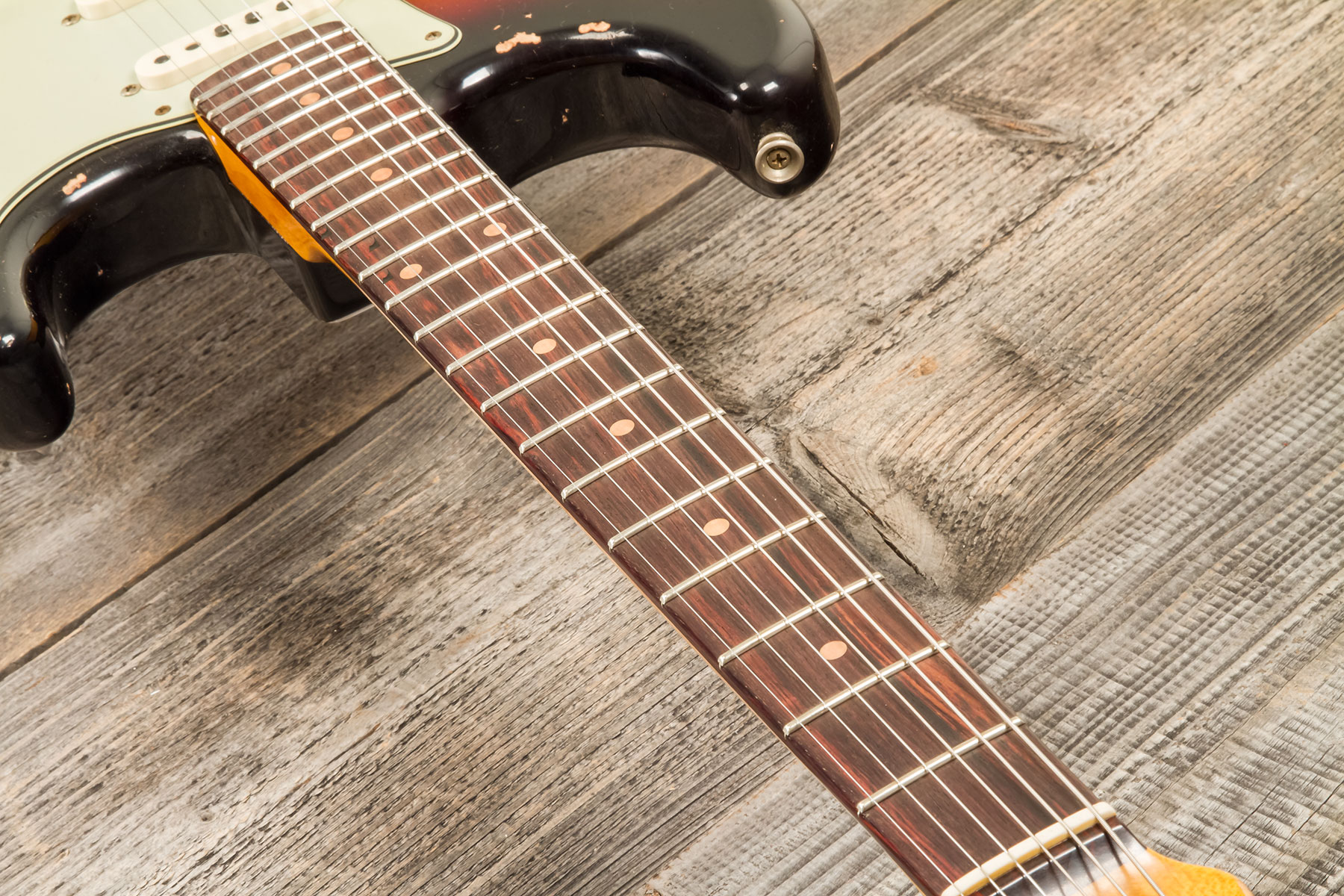 Fender Custom Shop Strat 1962 6s Trem Rw #cz580826 - Heavy Relic 3-color Sunburst - E-Gitarre in Str-Form - Variation 5