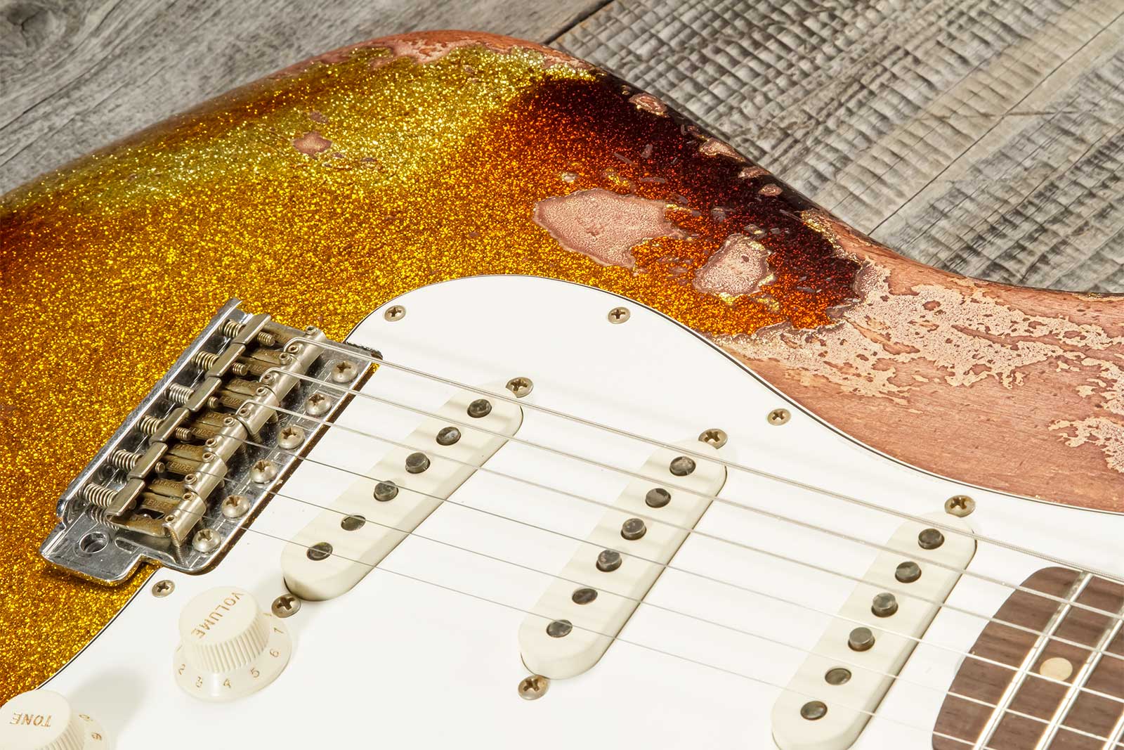 Fender Custom Shop Strat 1963 3s Trem Rw #r136169 - Super Heavy Relic Sparkle 3-color Sunburst - E-Gitarre in Str-Form - Variation 5