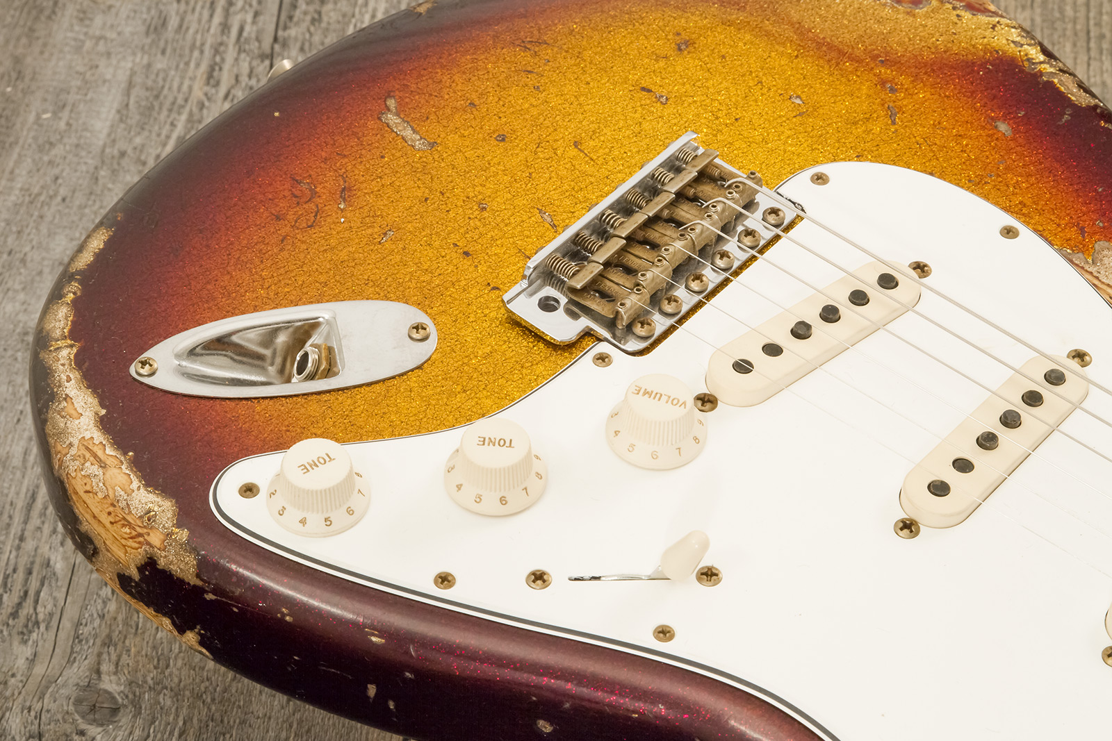 Fender Custom Shop Strat 1963 3s Trem Rw #r141255 - Super Heavy Relic Sparkle 3-color Sunburst - E-Gitarre in Str-Form - Variation 5