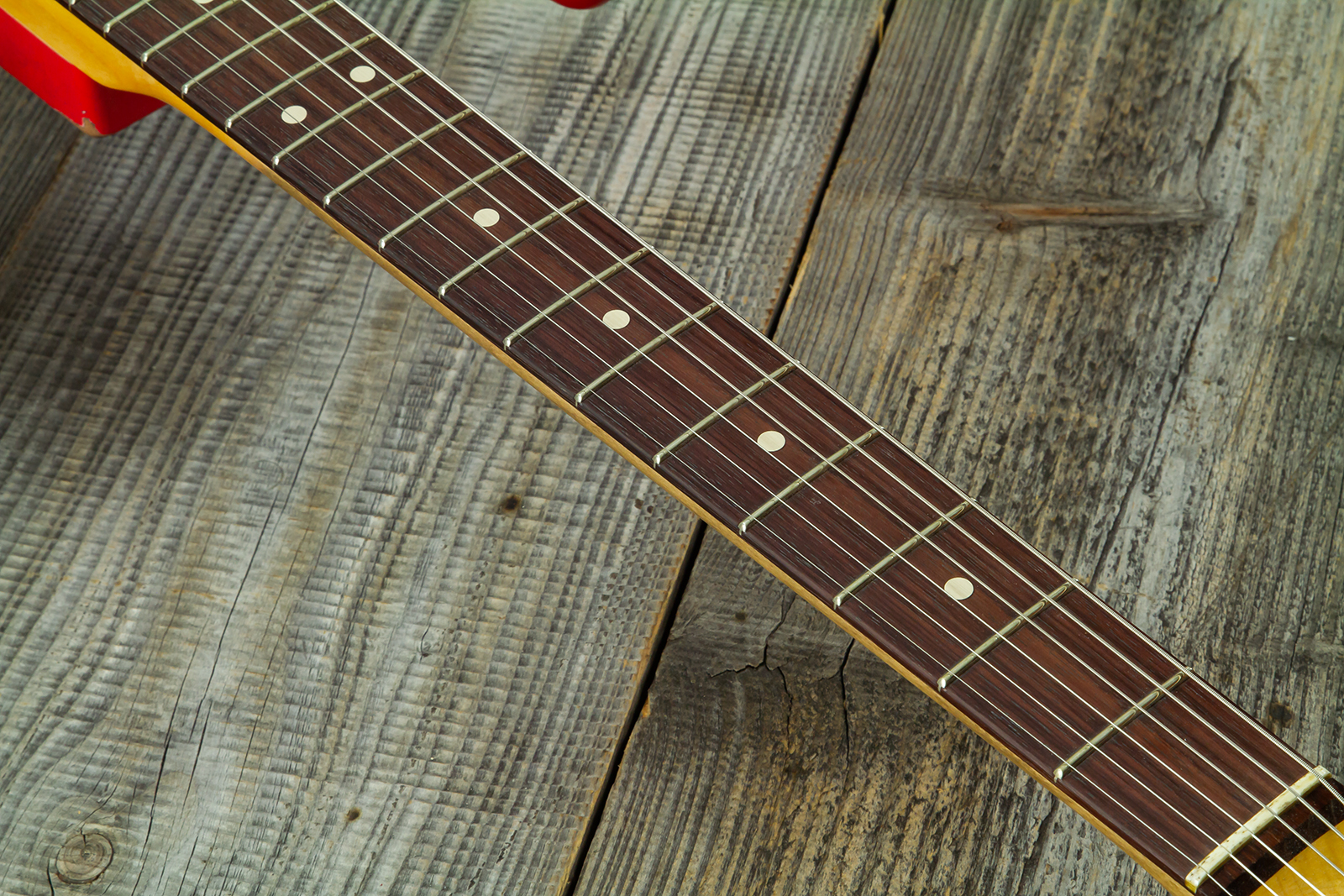 Fender Custom Shop Strat 1963 Mb A.macnutt 3s Trem Rw #r144111 - Relic Fiesta Red - E-Gitarre in Str-Form - Variation 7