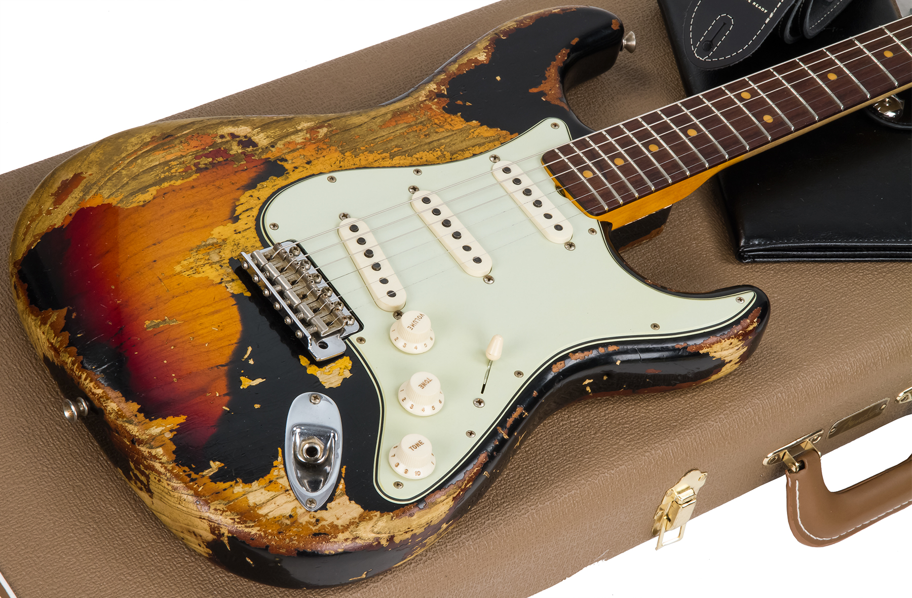 Solidbody egitarre Fender Custom Shop 1963 Stratocaster Ltd CZ541335 super heavy relic black