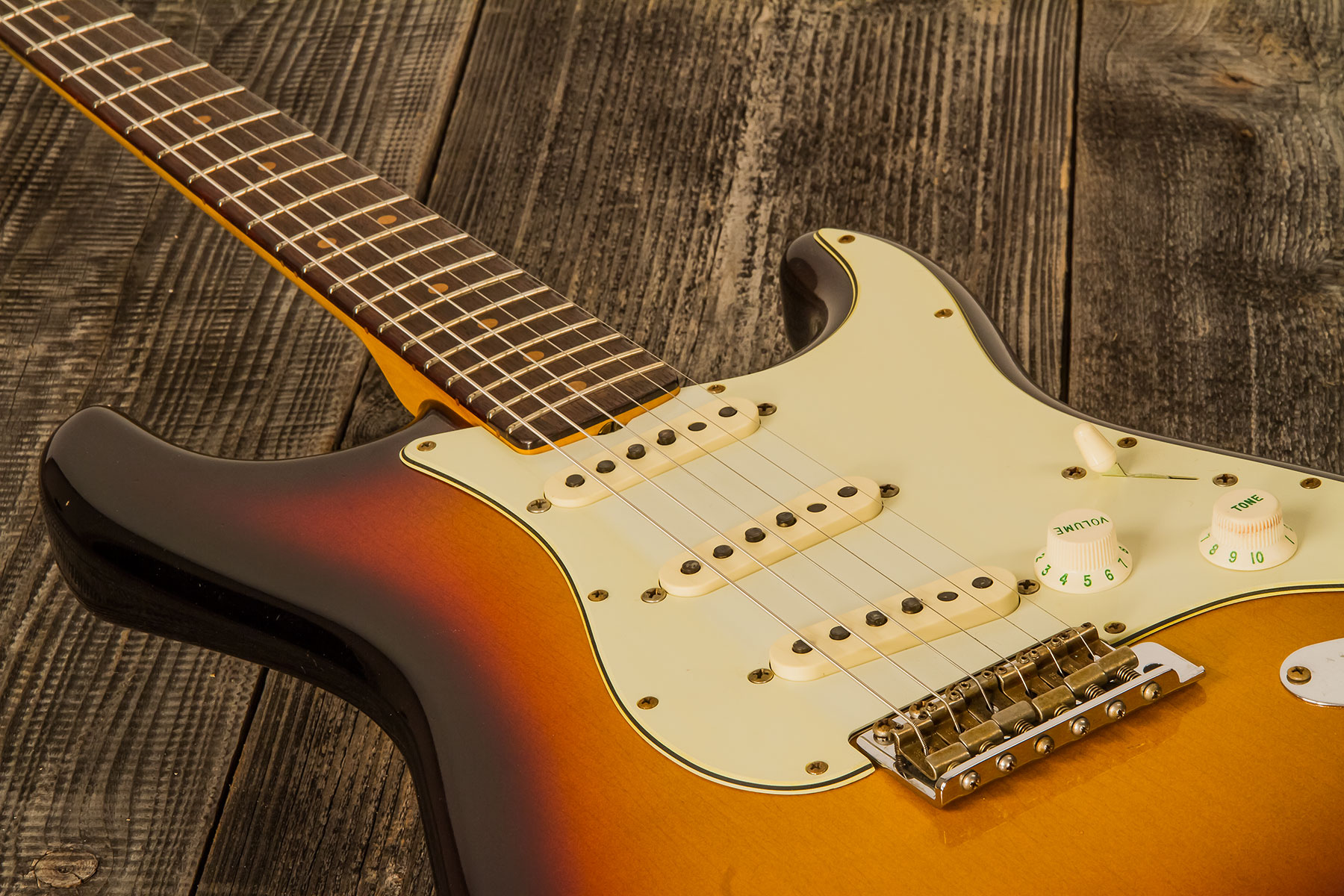 Fender Custom Shop Strat 1964 3s Trem Rw - Journeyman Relic Target 3-color Sunburst - E-Gitarre in Str-Form - Variation 3