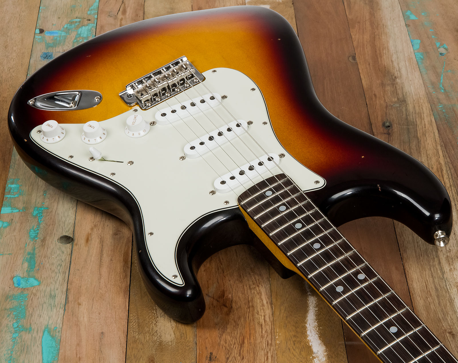 Fender Custom Shop Strat 1964 Rw #r114936 - Journeyman Relic 3-color Sunburst - E-Gitarre in Str-Form - Variation 2
