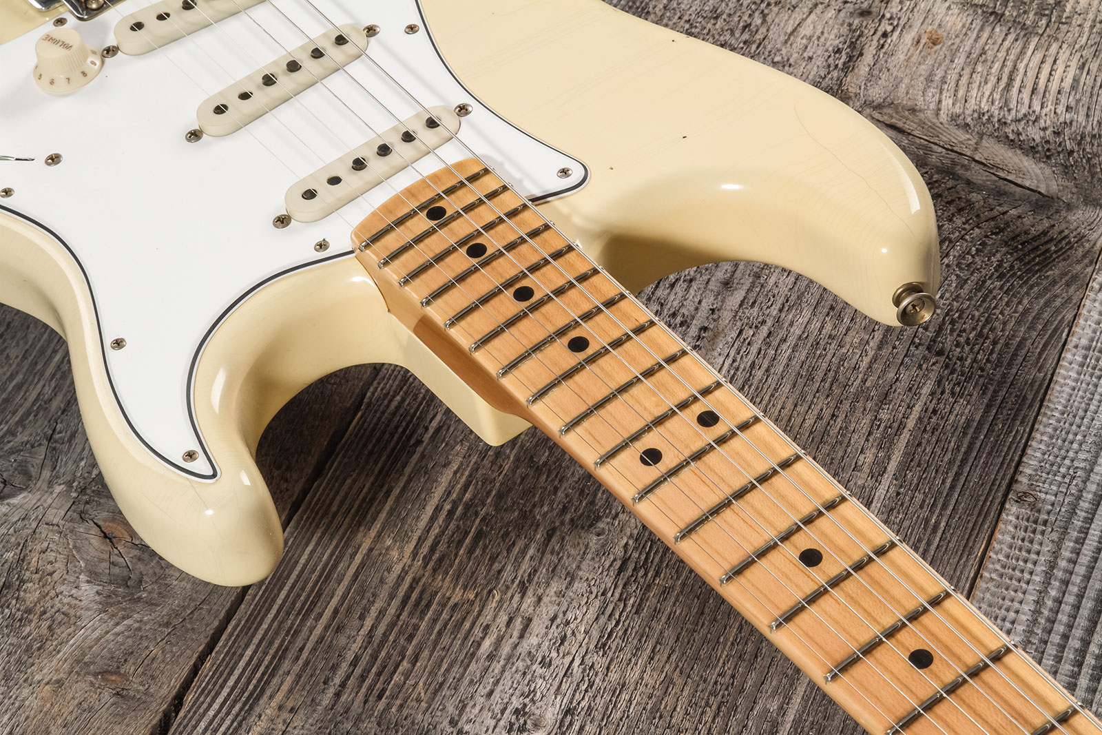 Fender Custom Shop Strat 1969 3s Trem Mn #cz576216 - Journeyman Relic Aged Vintage White - E-Gitarre in Str-Form - Variation 4