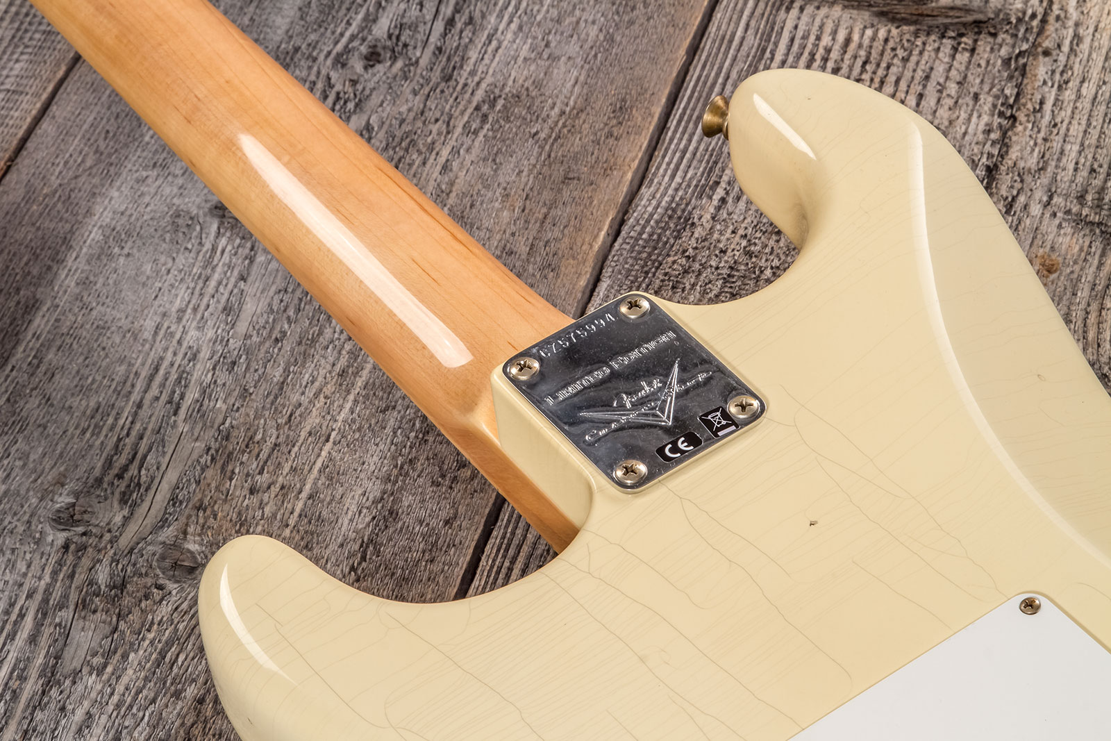 Fender Custom Shop Strat 1969 3s Trem Mn #cz576216 - Journeyman Relic Aged Vintage White - E-Gitarre in Str-Form - Variation 6