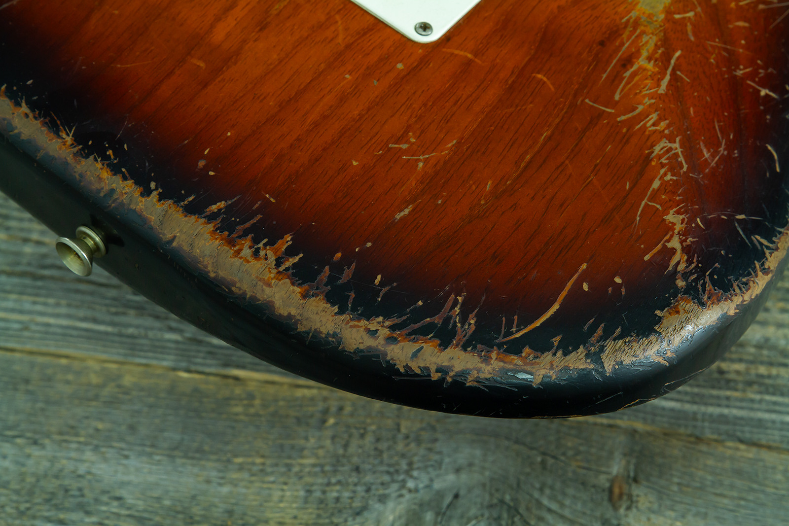 Fender Custom Shop Strat Late 1959 Mb A.macnutt 3s Trem Rw #r147577 - Heavy Relic 2-color Sunburst - E-Gitarre in Str-Form - Variation 9