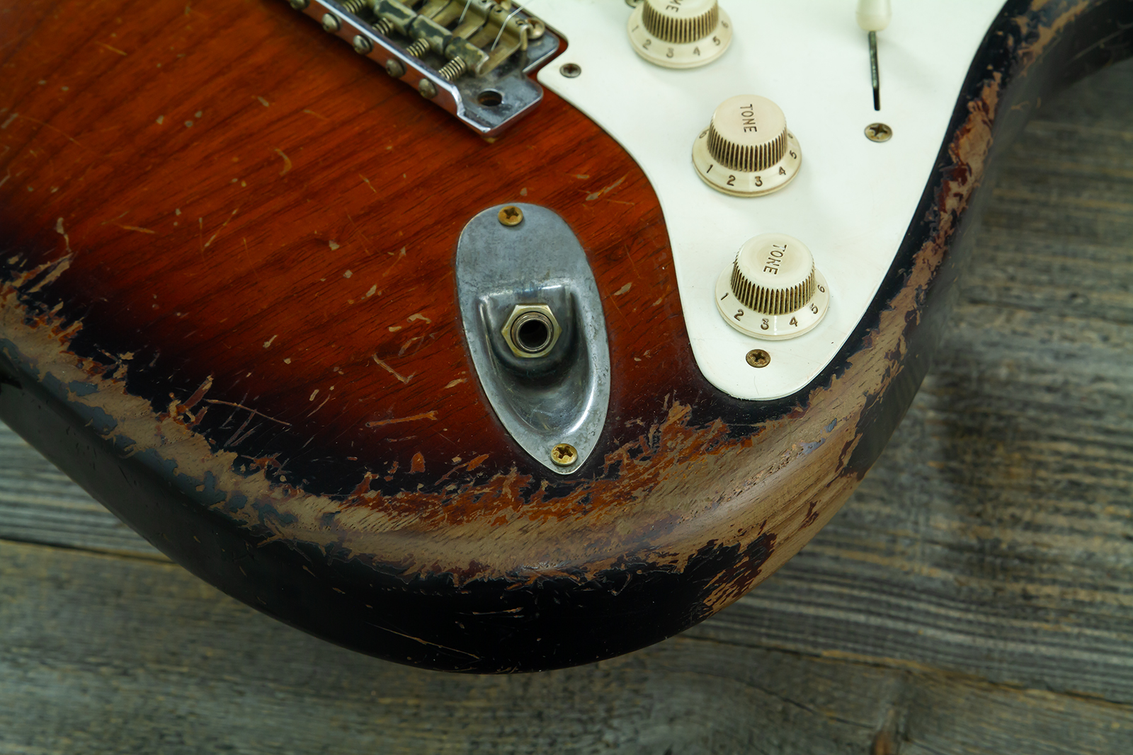Fender Custom Shop Strat Late 1959 Mb A.macnutt 3s Trem Rw #r147577 - Heavy Relic 2-color Sunburst - E-Gitarre in Str-Form - Variation 2