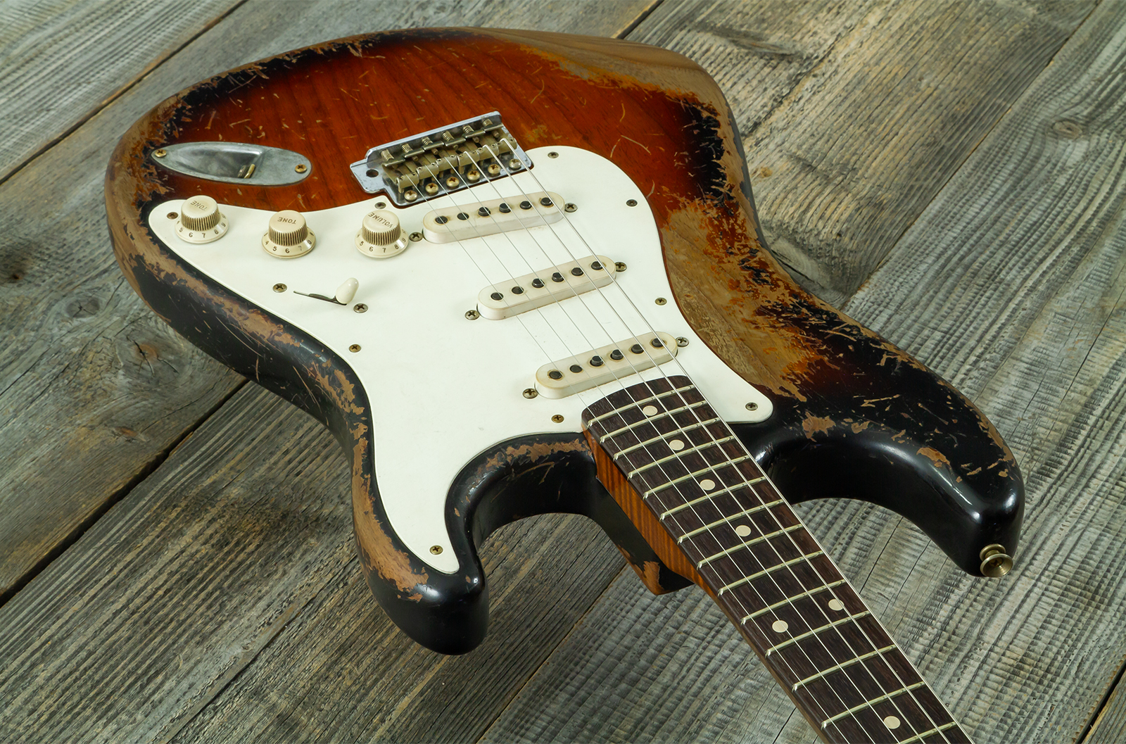 Fender Custom Shop Strat Late 1959 Mb A.macnutt 3s Trem Rw #r147577 - Heavy Relic 2-color Sunburst - E-Gitarre in Str-Form - Variation 6