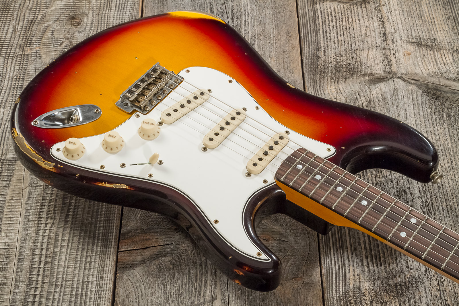 Fender Custom Shop Strat Late 1964 3s Trem Rw #cz569756 - Relic Target 3-color Sunburst - E-Gitarre in Str-Form - Variation 2