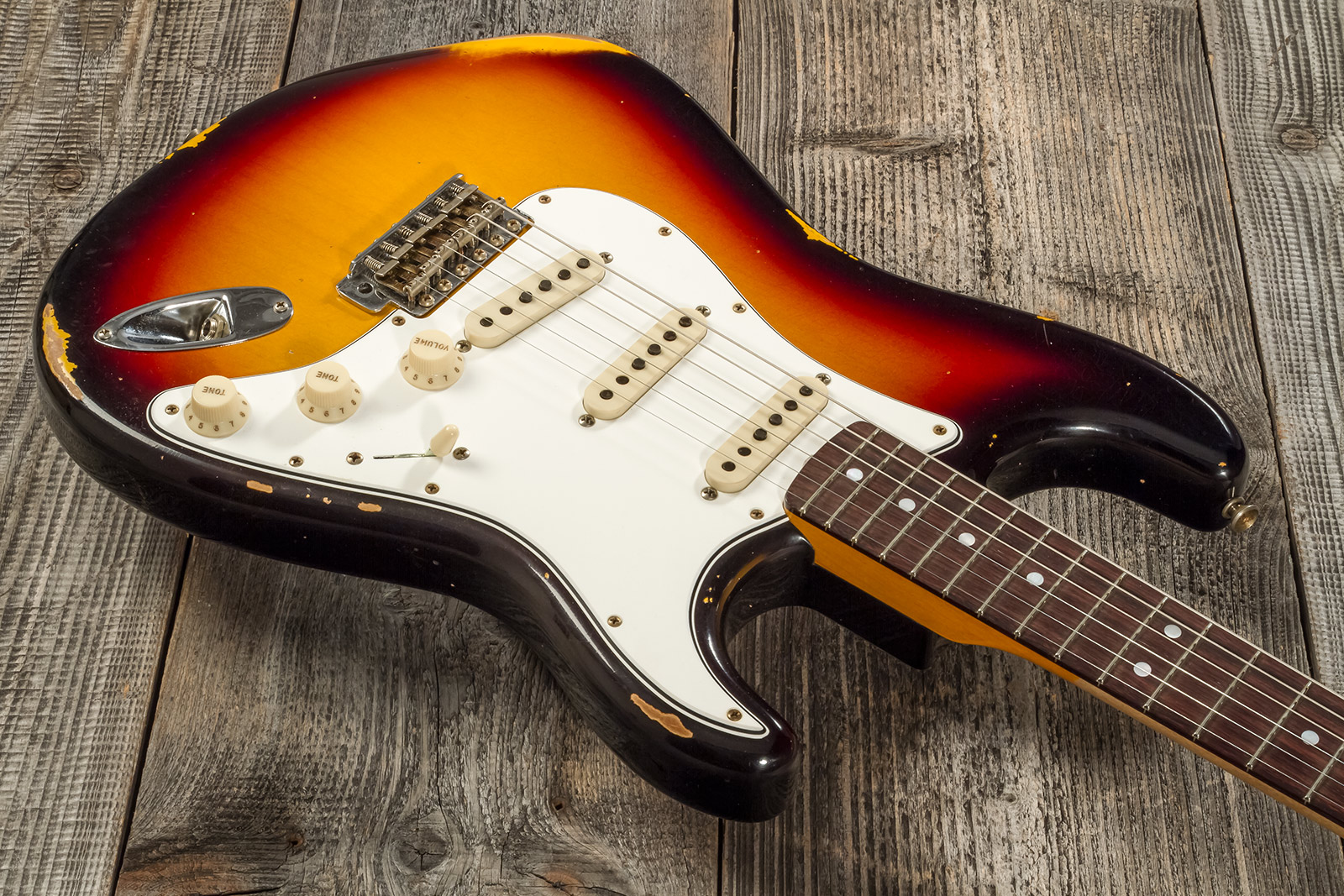 Fender Custom Shop Strat Late 1964 3s Trem Rw #cz569925 - Relic Target 3-color Sunburst - E-Gitarre in Str-Form - Variation 2