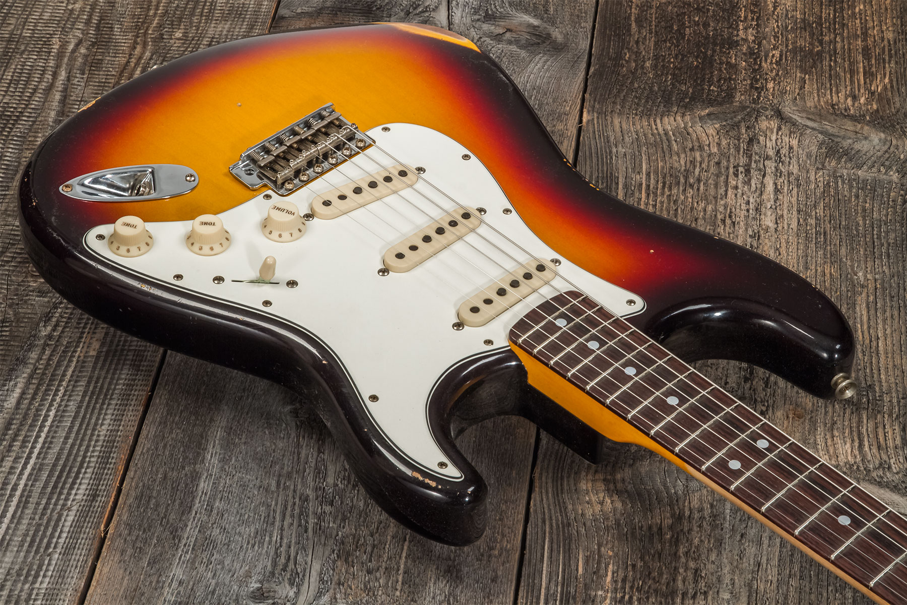 Fender Custom Shop Strat Late 64 3s Trem Rw #cz568169 - Relic Target 3-color Sunburst - E-Gitarre in Str-Form - Variation 2