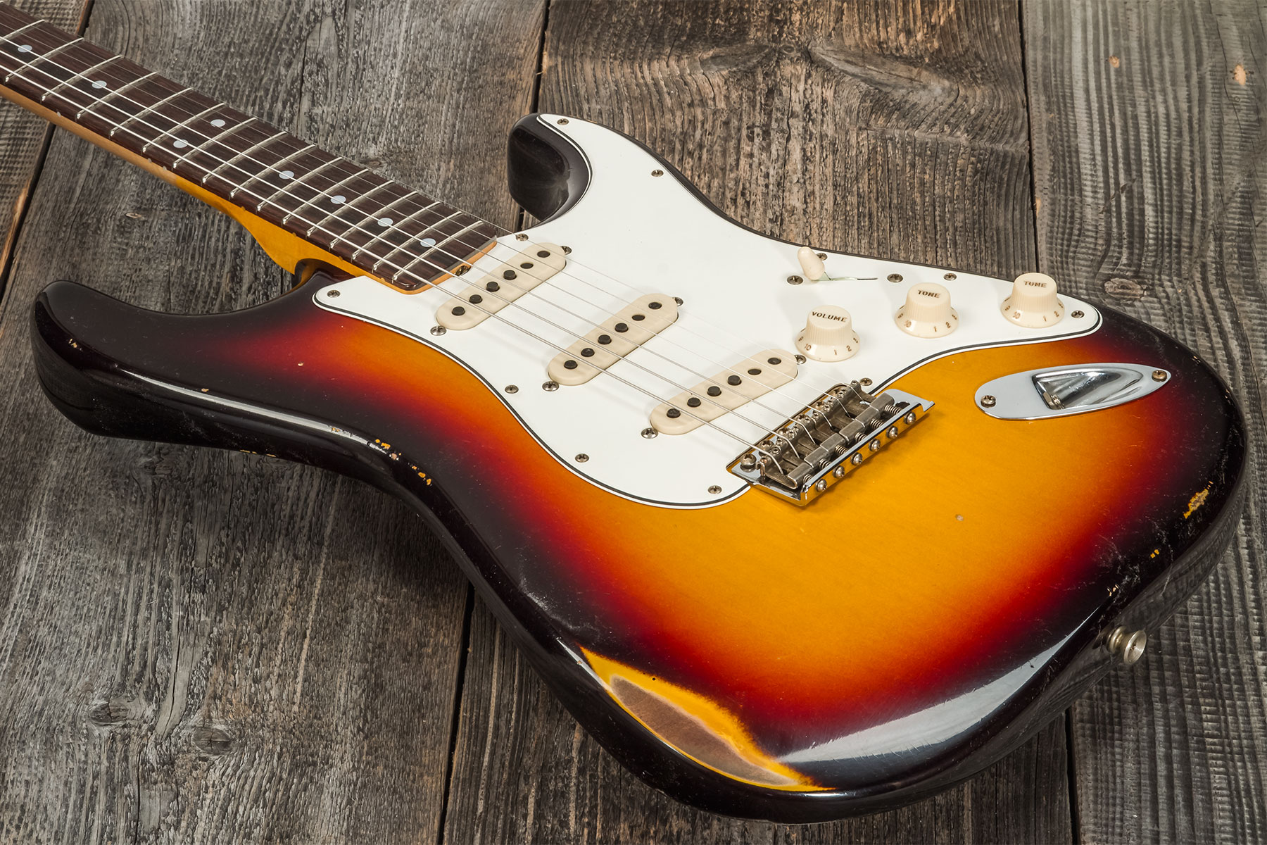 Fender Custom Shop Strat Late 64 3s Trem Rw #cz568169 - Relic Target 3-color Sunburst - E-Gitarre in Str-Form - Variation 3