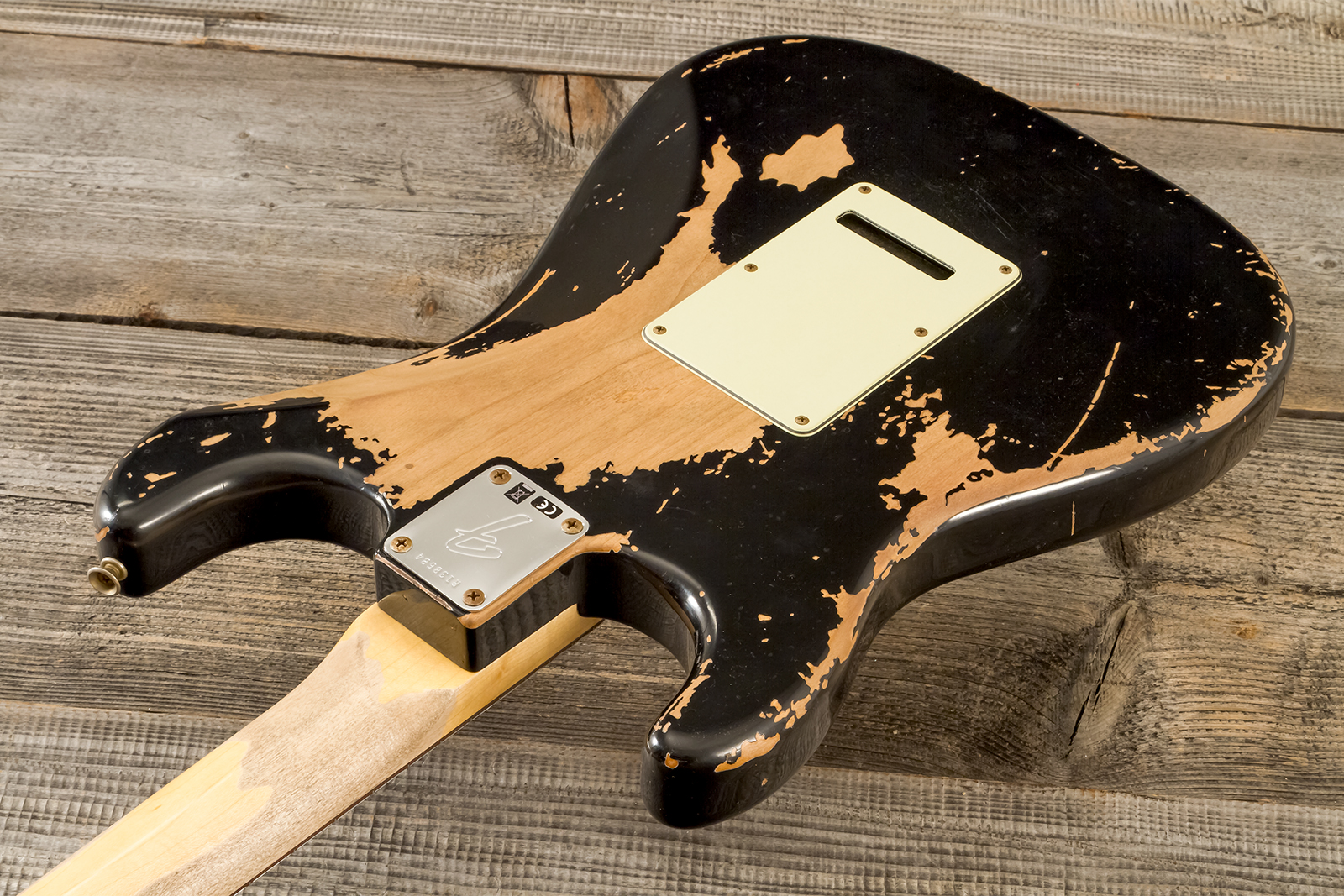 Fender Custom Shop Strat Michael Landau 1968 Signature Trem 3s #r138684 - Relic Black - E-Gitarre in Str-Form - Variation 7