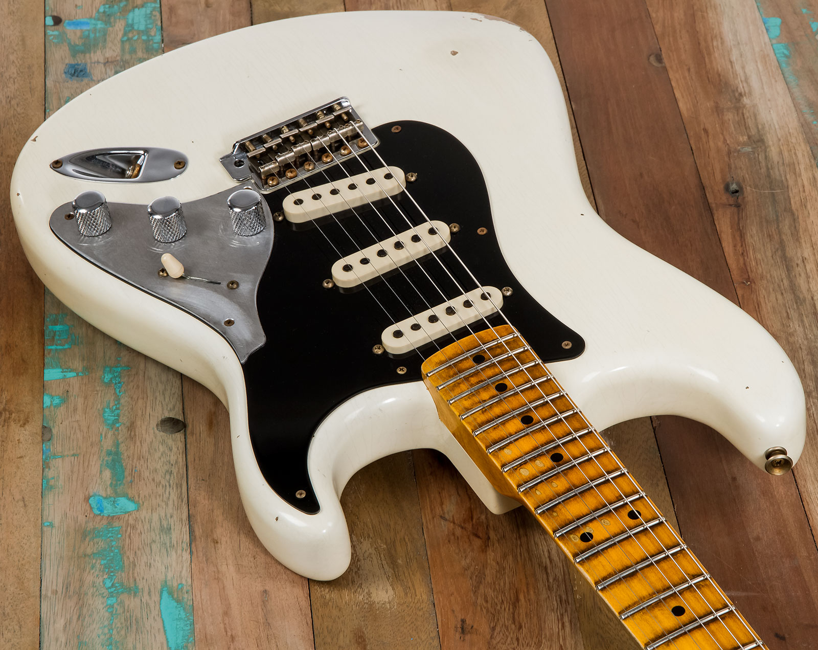 Fender Custom Shop Strat Poblano Ii 3s Trem Mn #cz555378 - Relic Olympic White - E-Gitarre in Str-Form - Variation 2