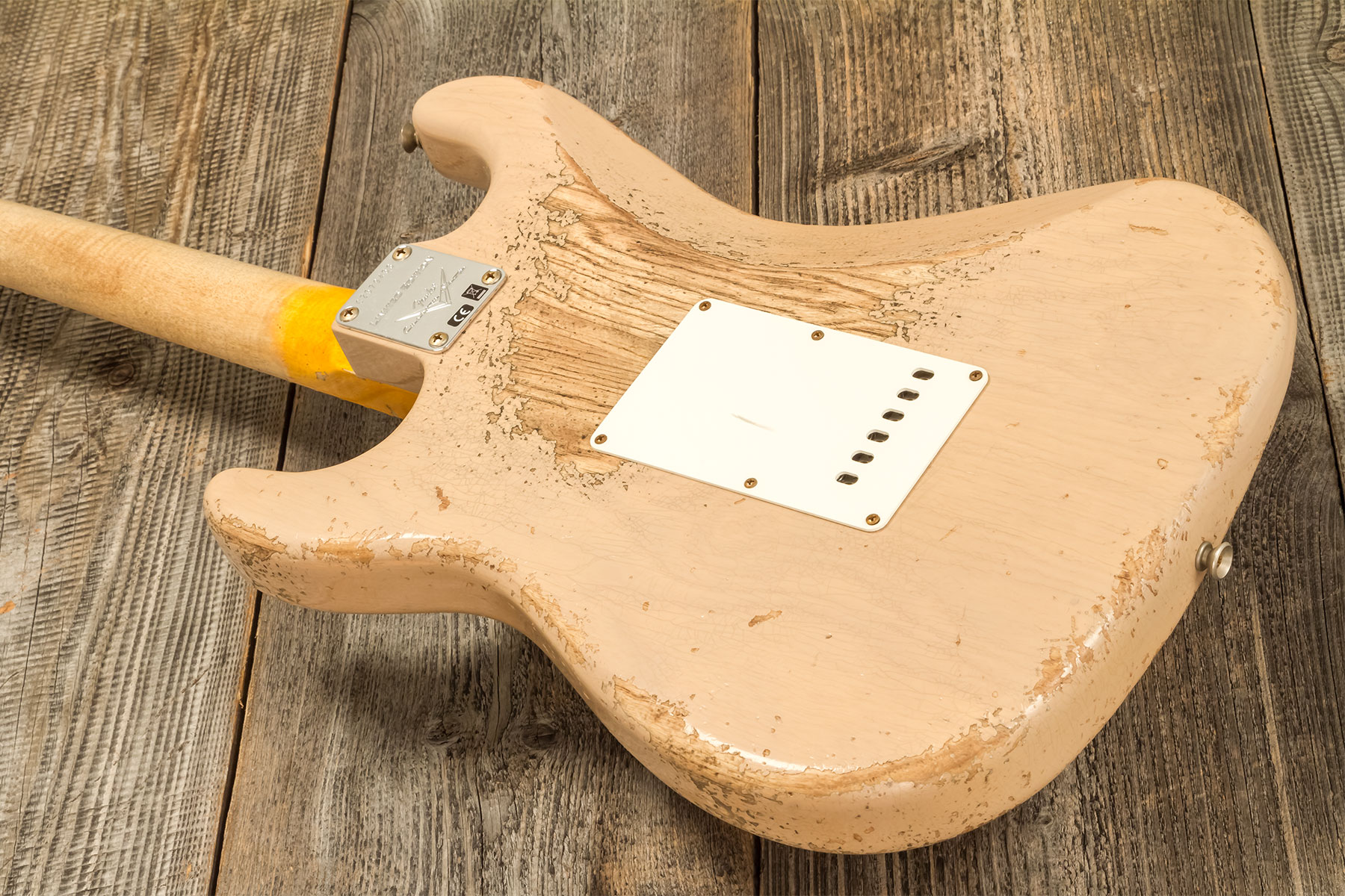 Fender Custom Shop Strat Red Hot 3s Trem Mn #cz579453 - Super Heavy Relic White Blonde - E-Gitarre in Str-Form - Variation 5