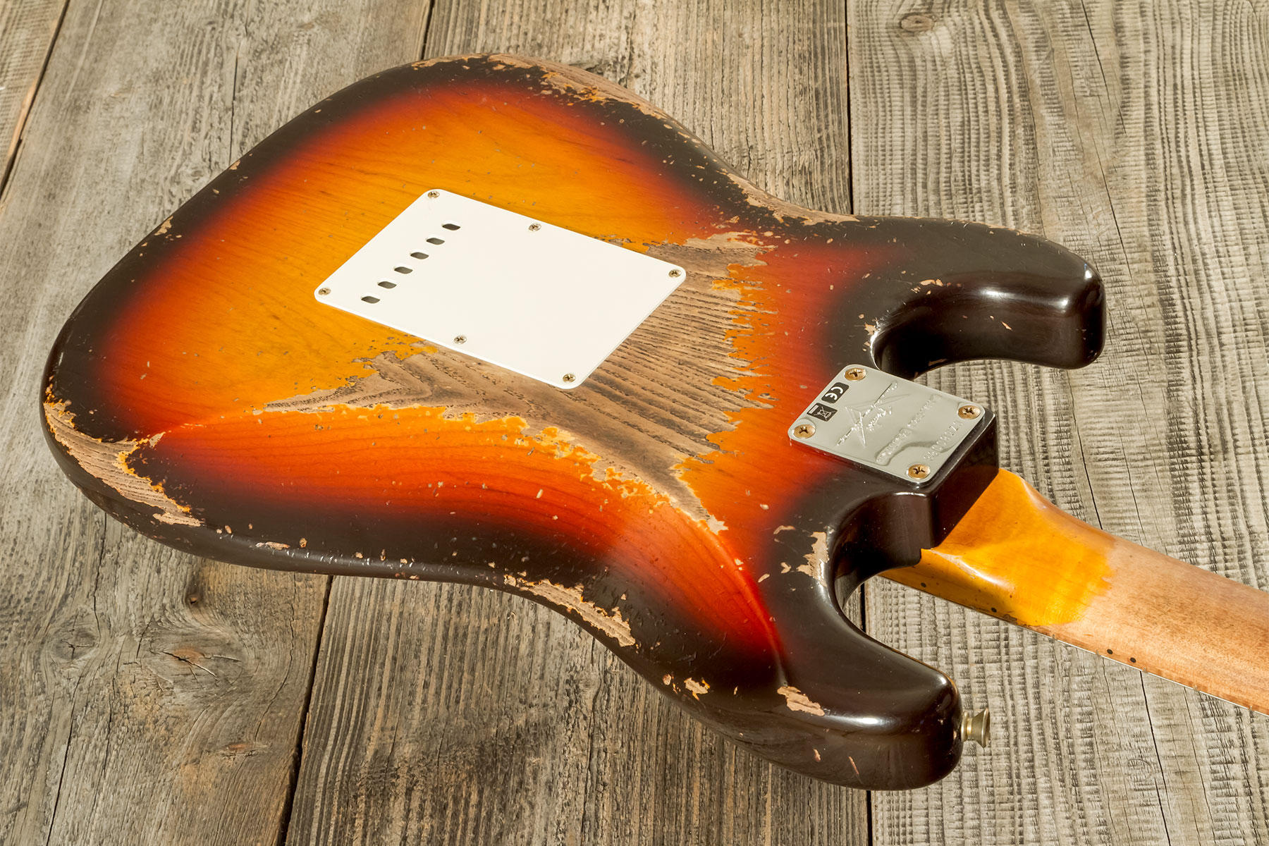 Fender Custom Shop Strat Red Hot 3s Trem Mn #cz580088 - Super Heavy Relic 3-color Sunburst - E-Gitarre in Str-Form - Variation 6