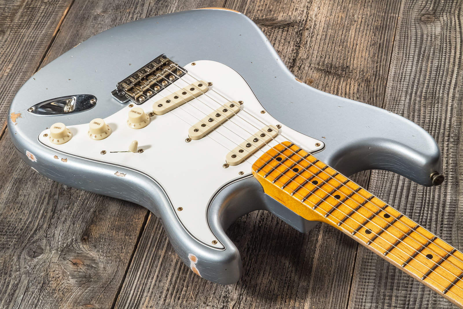 Fender Custom Shop Strat Tomatillo Special 3s Trem Mn #cz571096 - Relic Aged Ice Blue Metallic - E-Gitarre in Str-Form - Variation 2