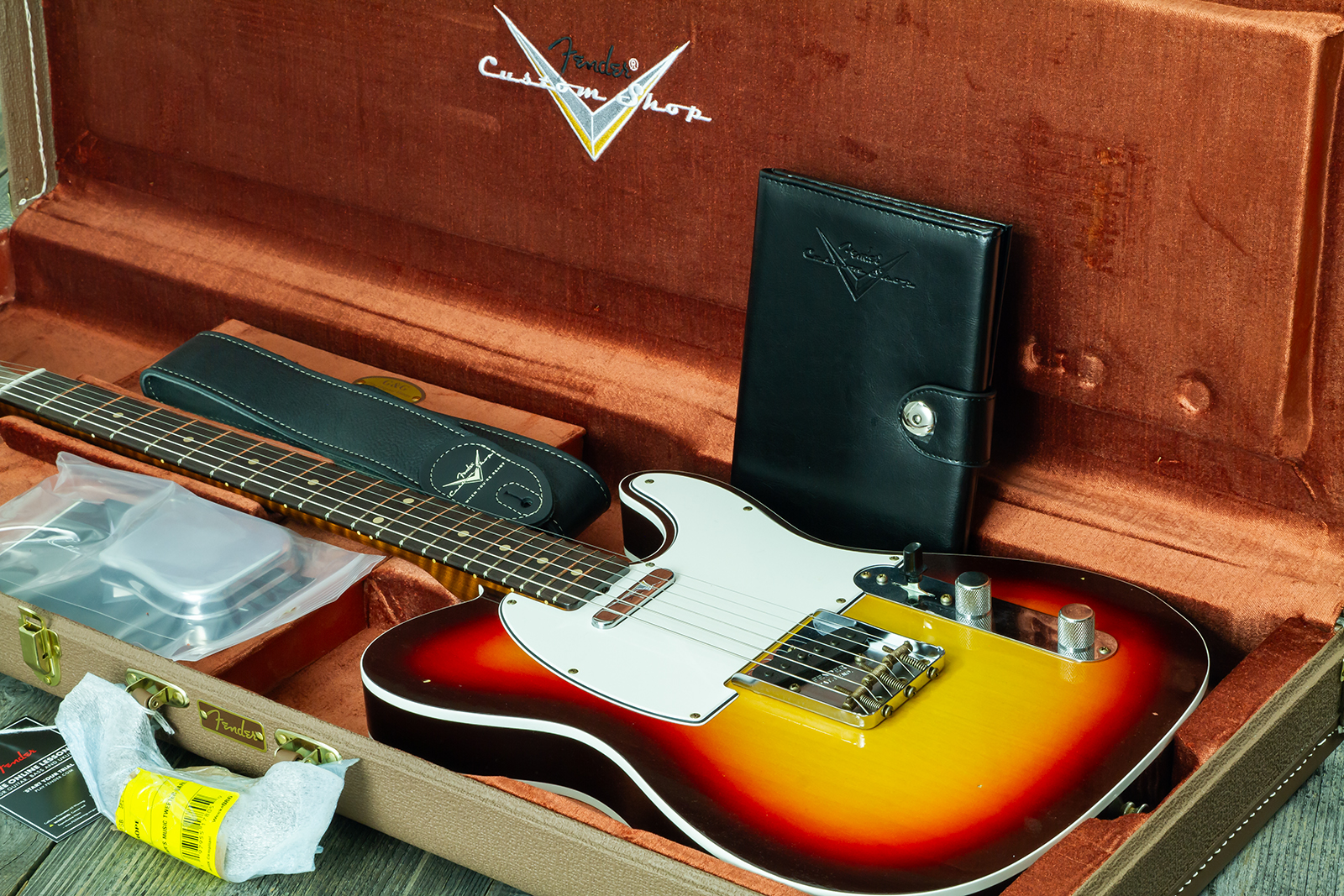 Fender Custom Shop Tele 1960 Vintage Custom 2s Ht Rw #r147862 - Journeyman Relic 3-color Sunburst - E-Gitarre in Teleform - Variation 13