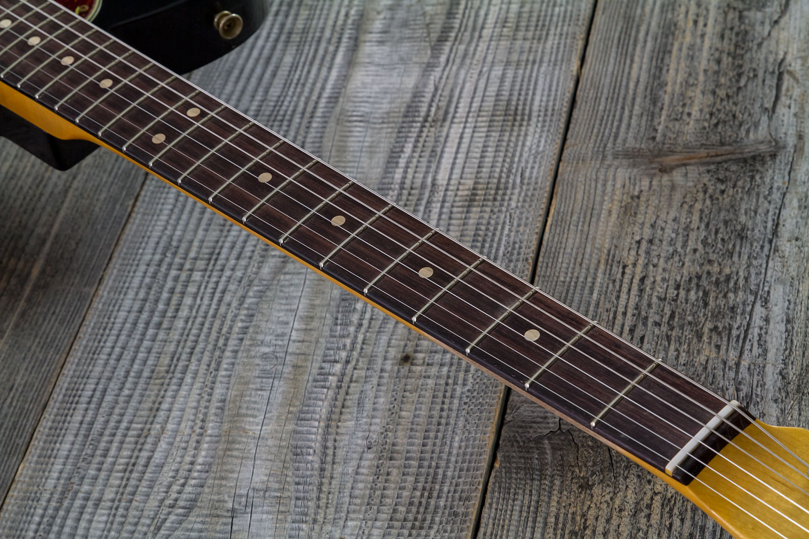 Fender Custom Shop Tele 1963 2s Ht Rw #r143447 - Black Over Hle Gold - E-Gitarre in Teleform - Variation 5