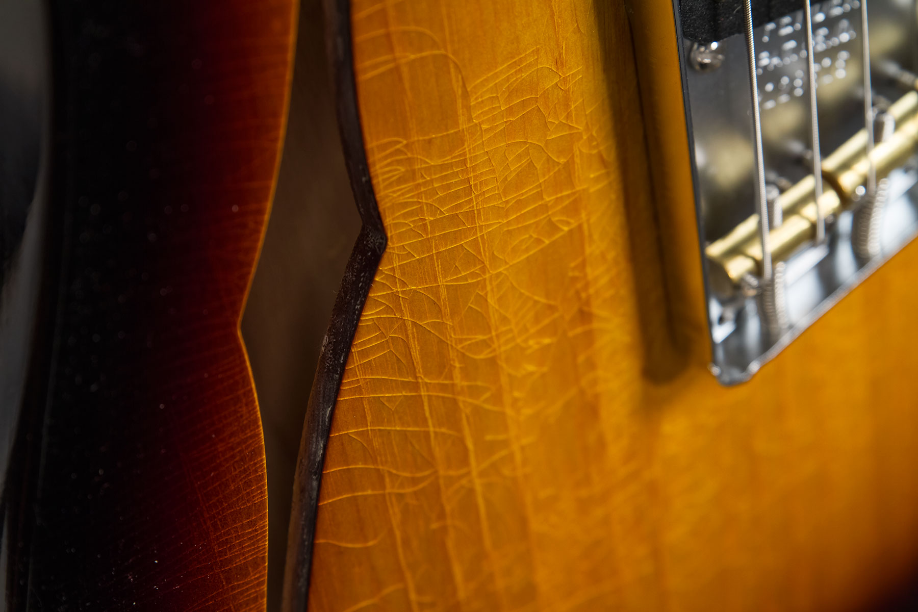 Fender Custom Shop Tele Thinline '50s 2s Ht Mn #r128616 - Closet Classic 2-color Sunburst - E-Gitarre in Teleform - Variation 6