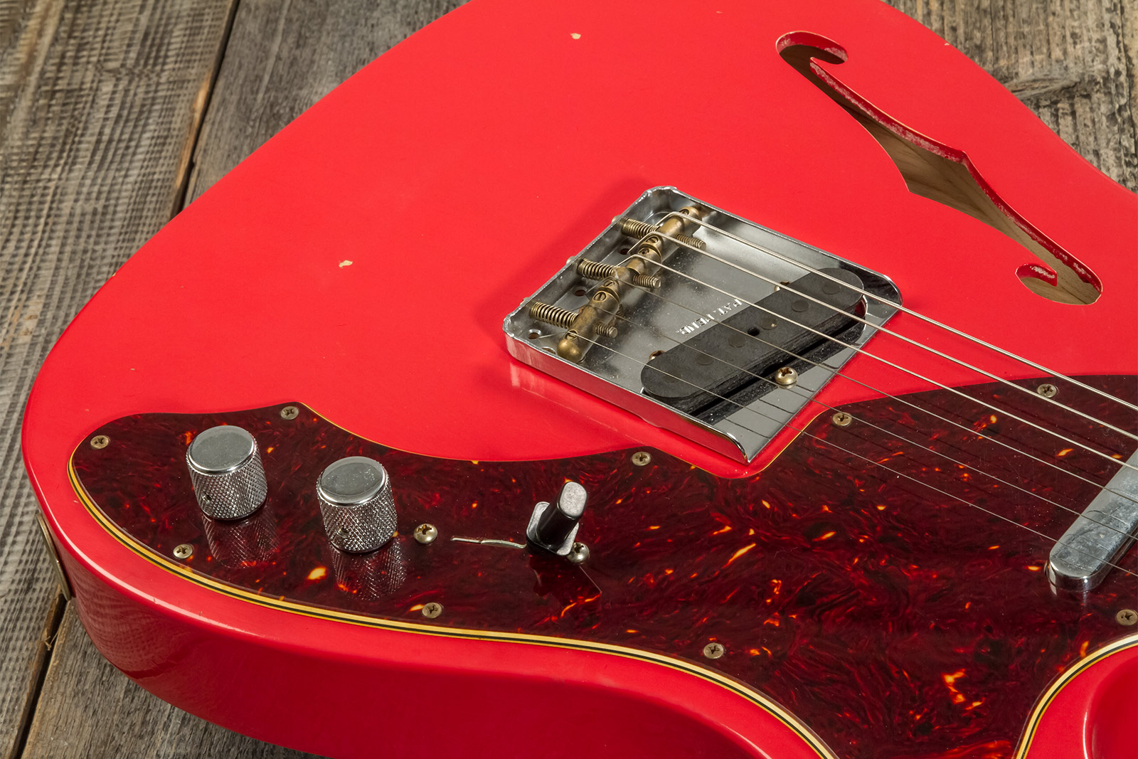 Fender Custom Shop Tele Thinline '60s Ltd 2s Ht Rw #cz544990 - Journeyman Relic Fiesta Red - Semi-Hollow E-Gitarre - Variation 9
