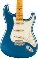 E-gitarre in str-form Fender American Vintage II 1973 Stratocaster (USA, MN) - Lake placid blue