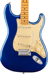 E-gitarre in str-form Fender American Ultra Stratocaster (USA, MN) - Cobra blue