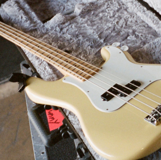 Fender Precision Bass Player Mex Mn - Buttercream - Solidbody E-bass - Variation 6